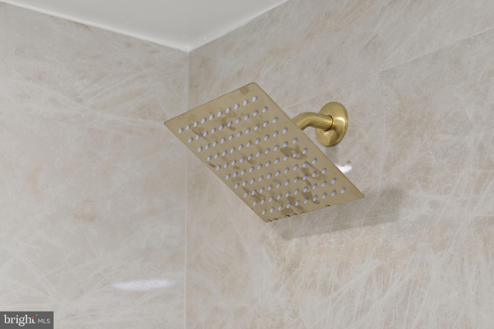 GREENFIELD COMMONS - Residential