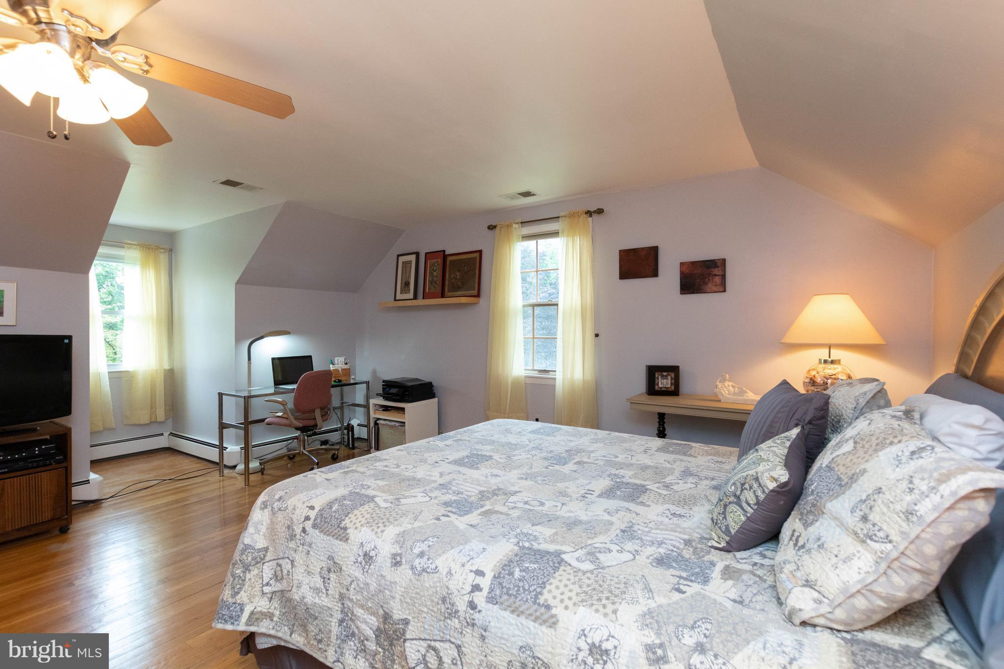 PERRY HALL - Residential