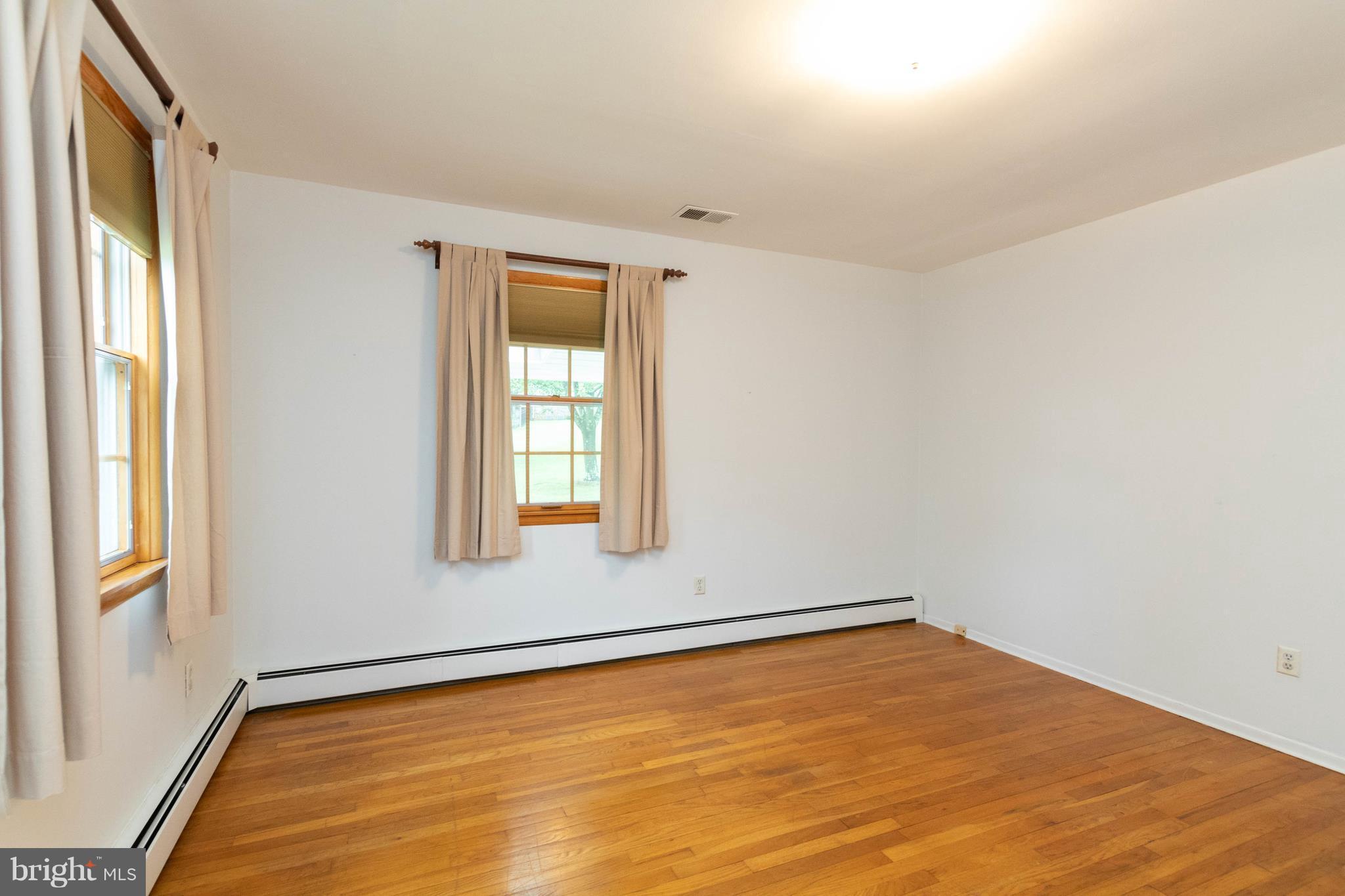 PERRY HALL - Residential