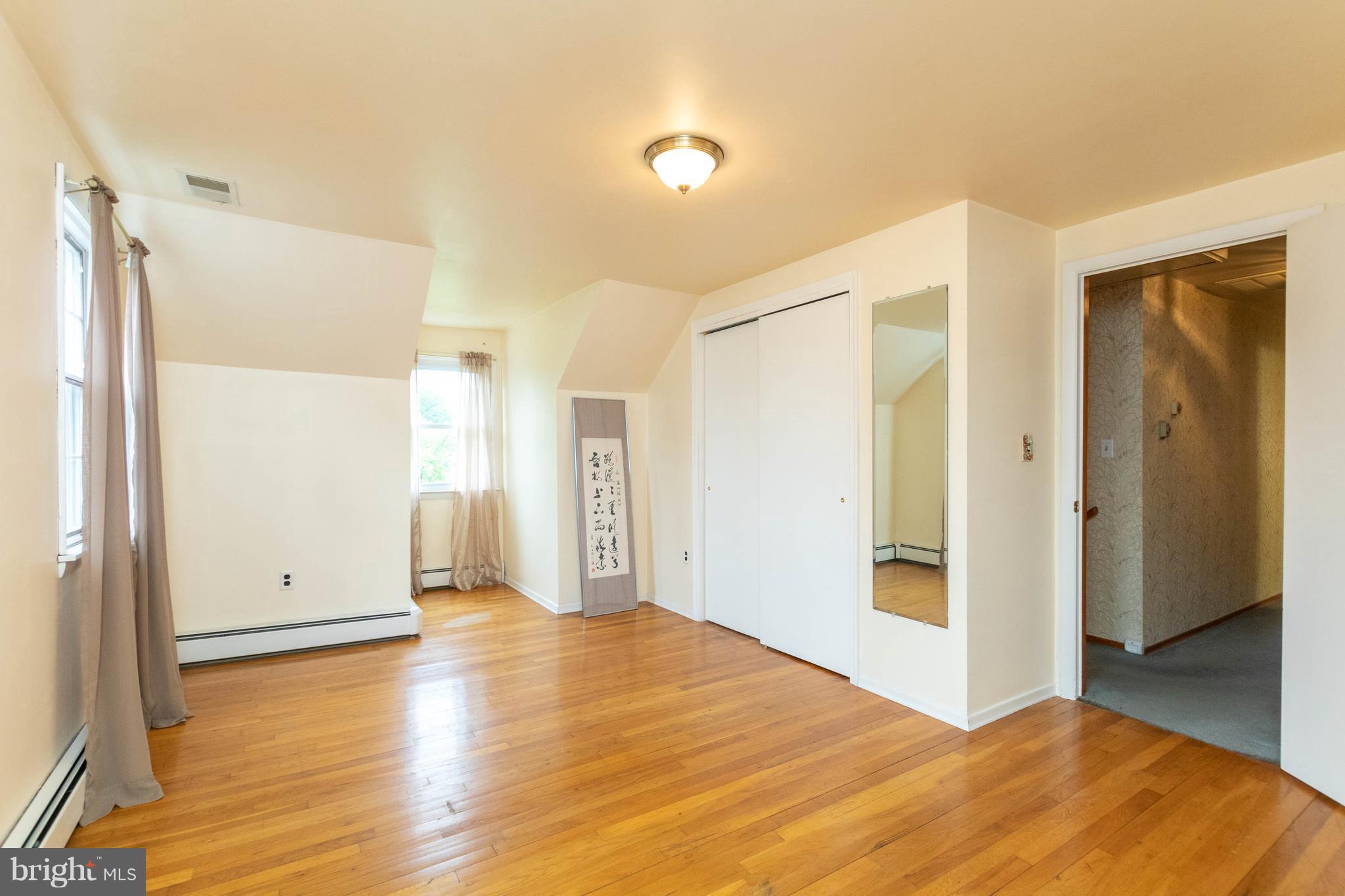 PERRY HALL - Residential