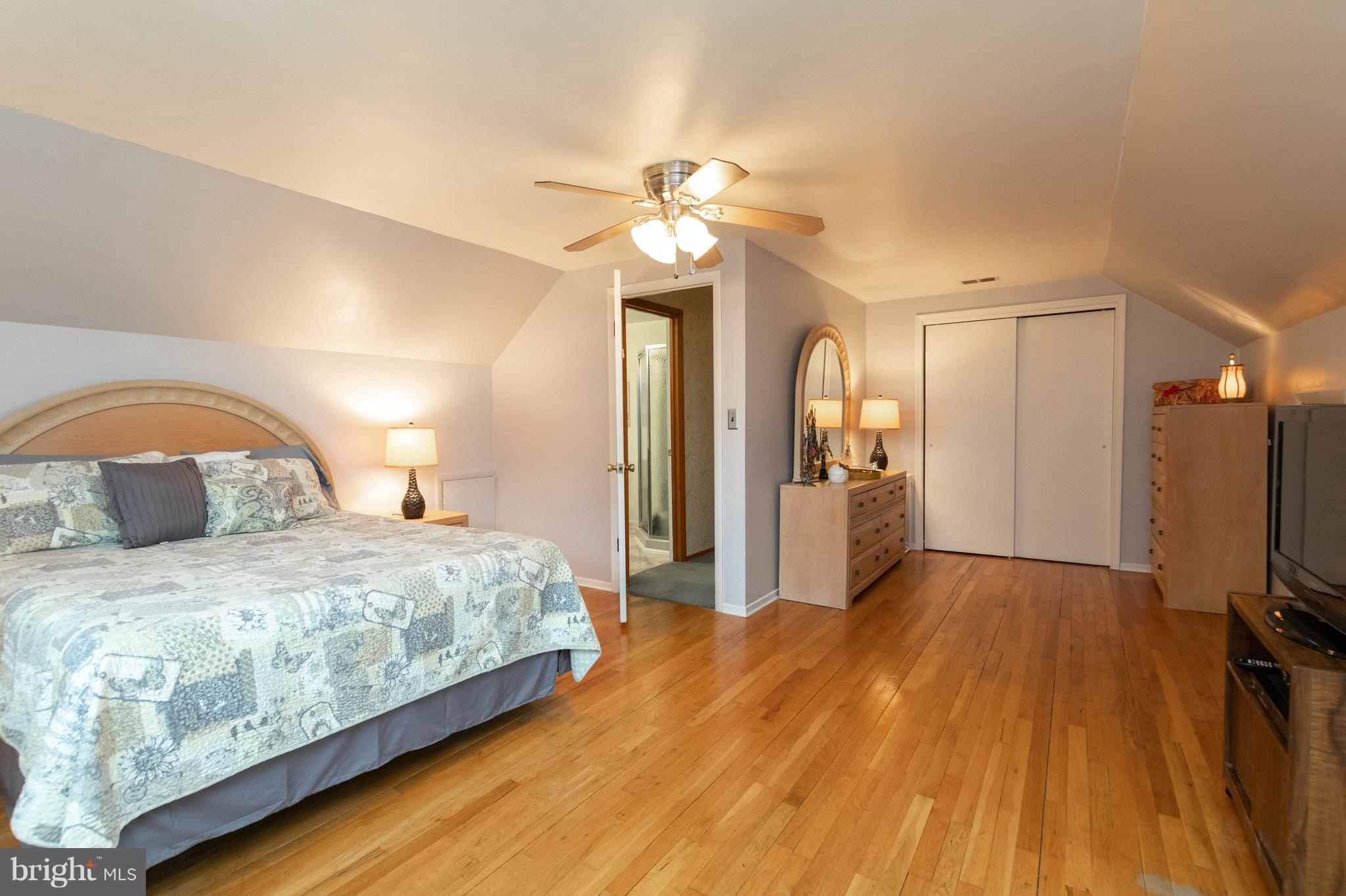 PERRY HALL - Residential