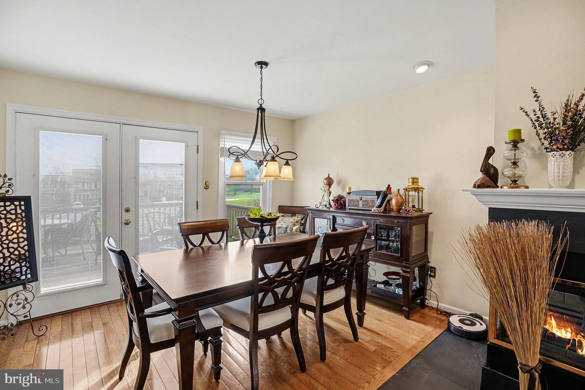 CHARLESTOWNE - Residential