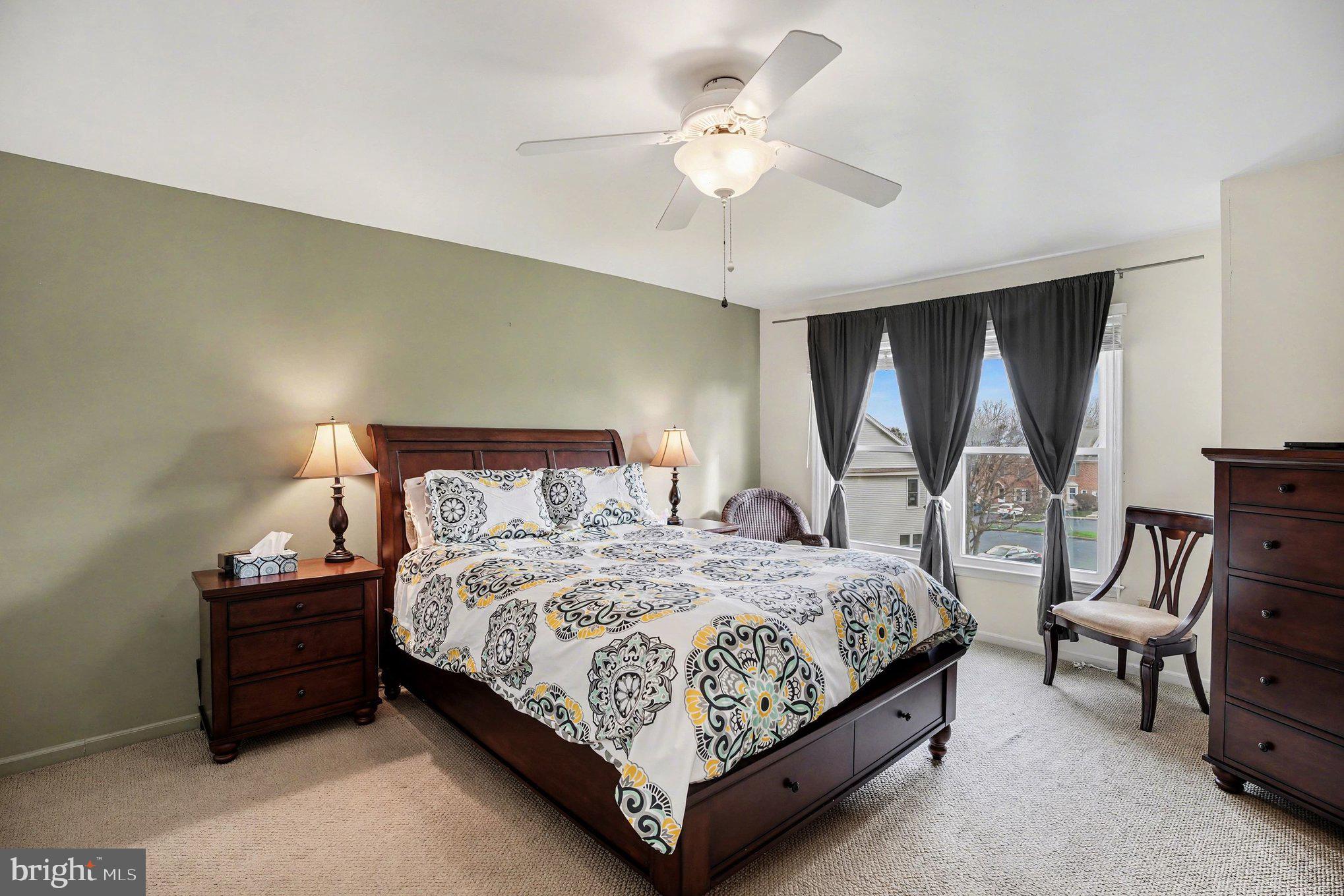 CHARLESTOWNE - Residential