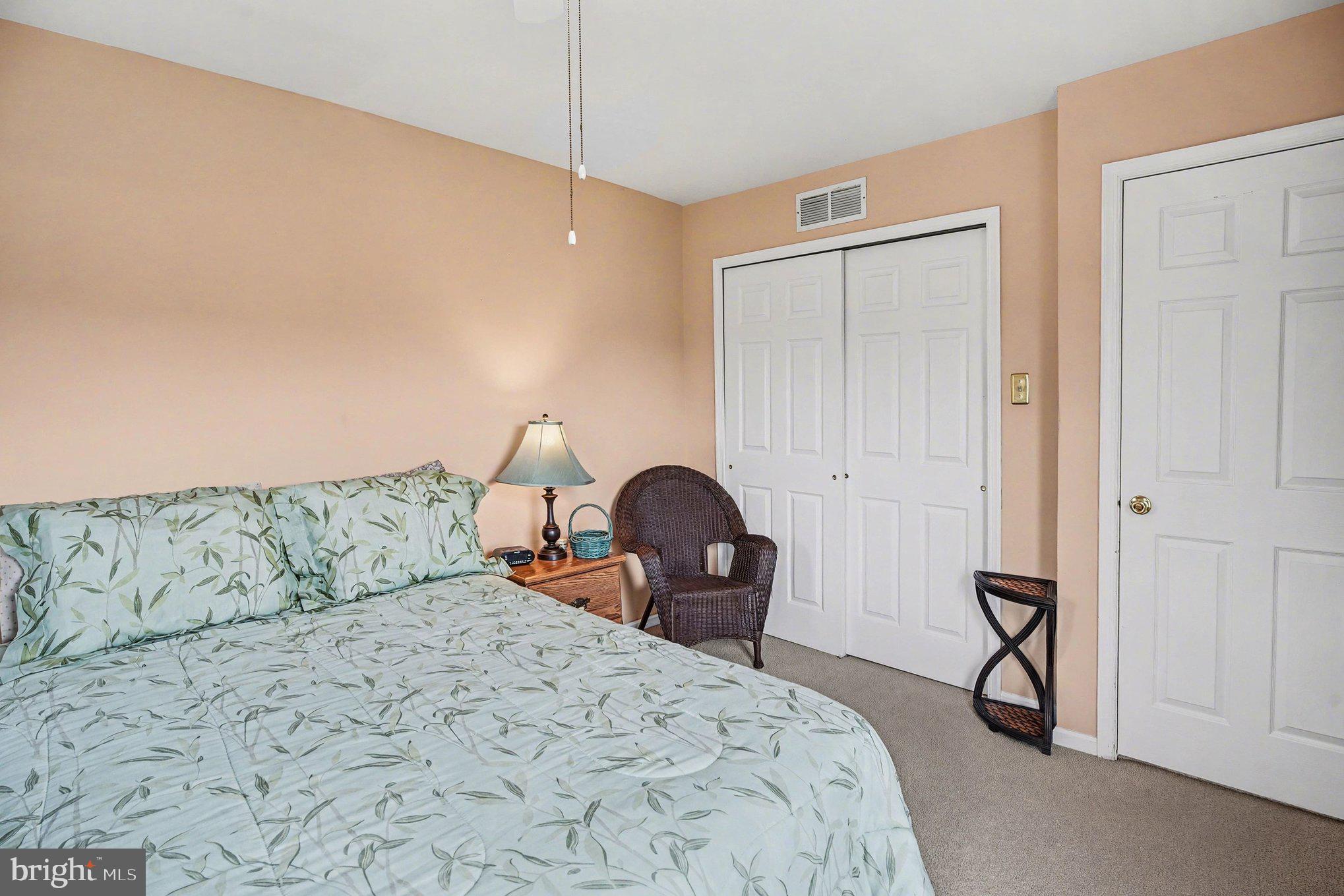 CHARLESTOWNE - Residential