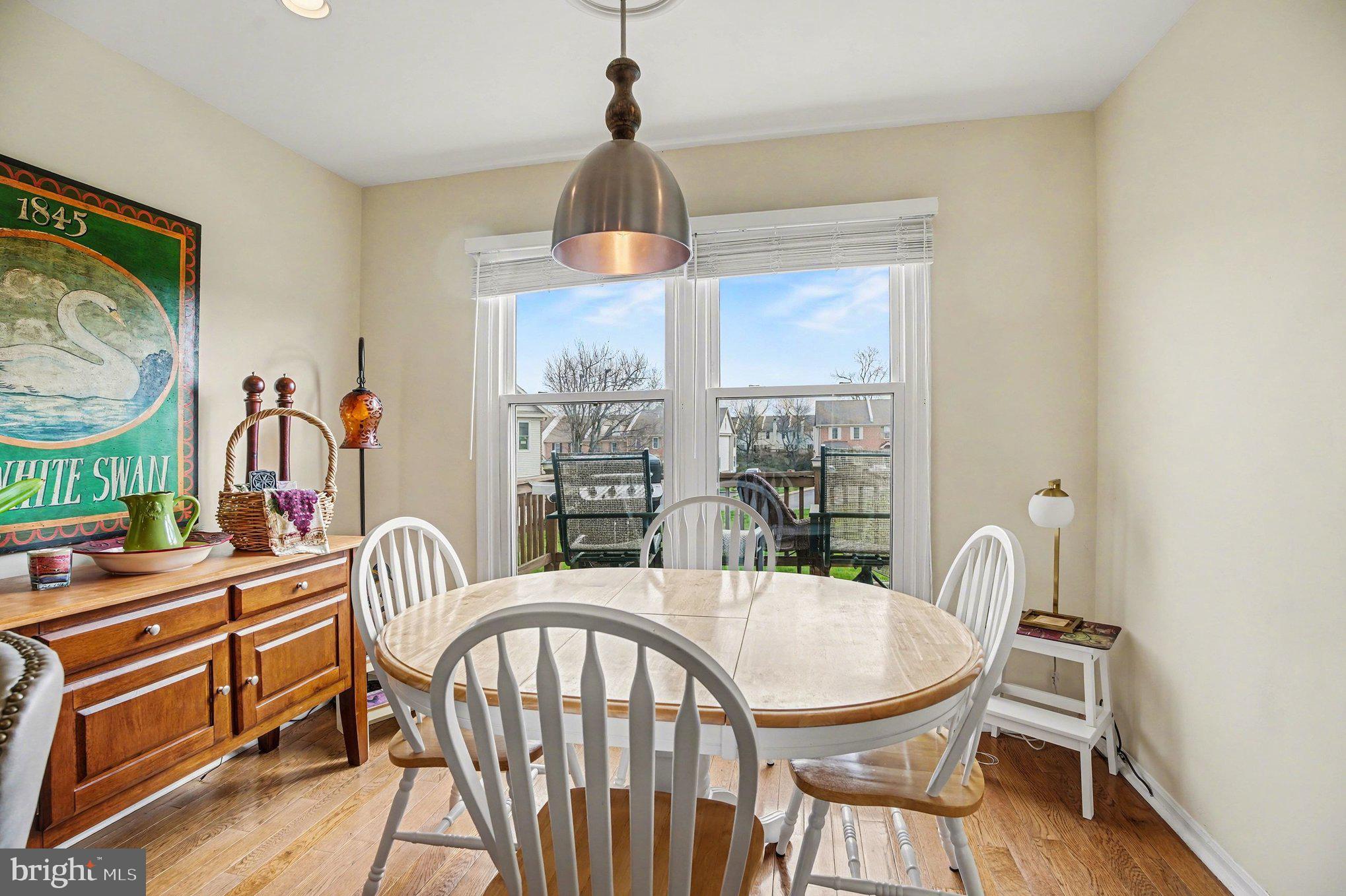 CHARLESTOWNE - Residential