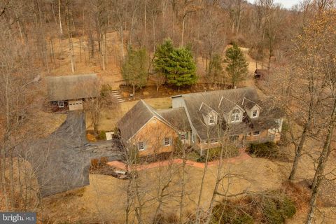 Photo of 280 Forest Road, DENVER, PA 17517 (MLS # PALA2070896)