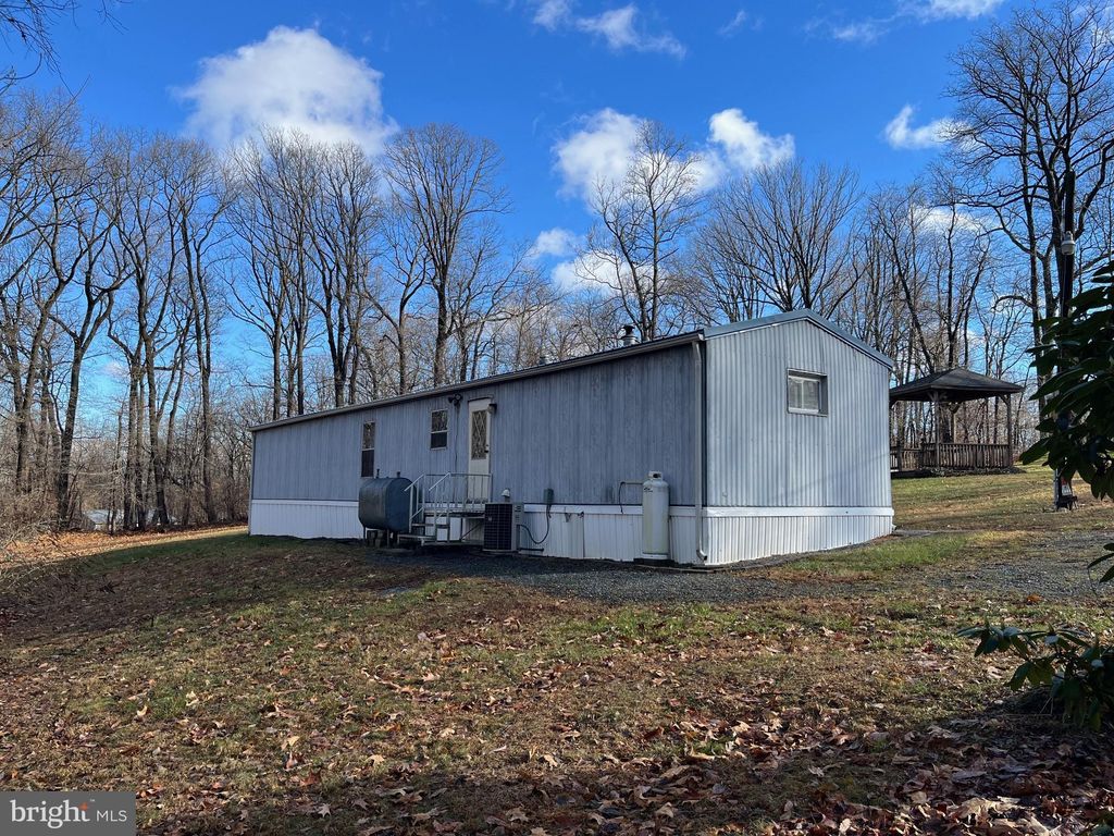 Photo of 825 Snyder Corner Road, RED LION, PA 17356 (MLS # PAYK2094918)
