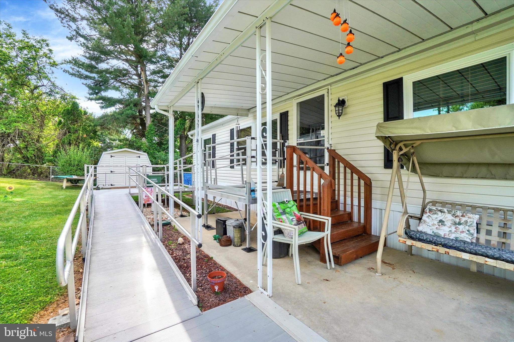 123 WHITE TAIL LANE