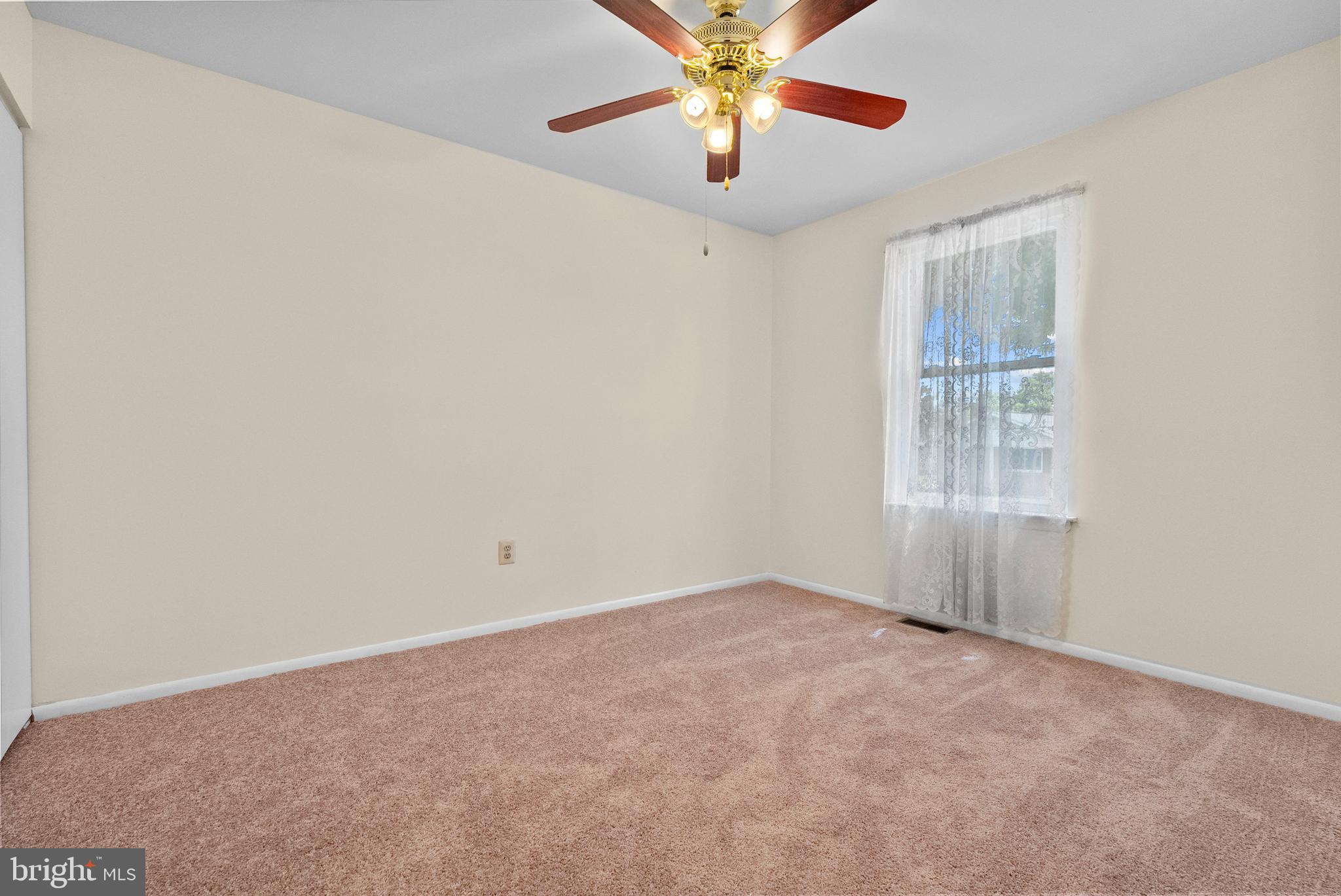 BRIGADOON - Residential