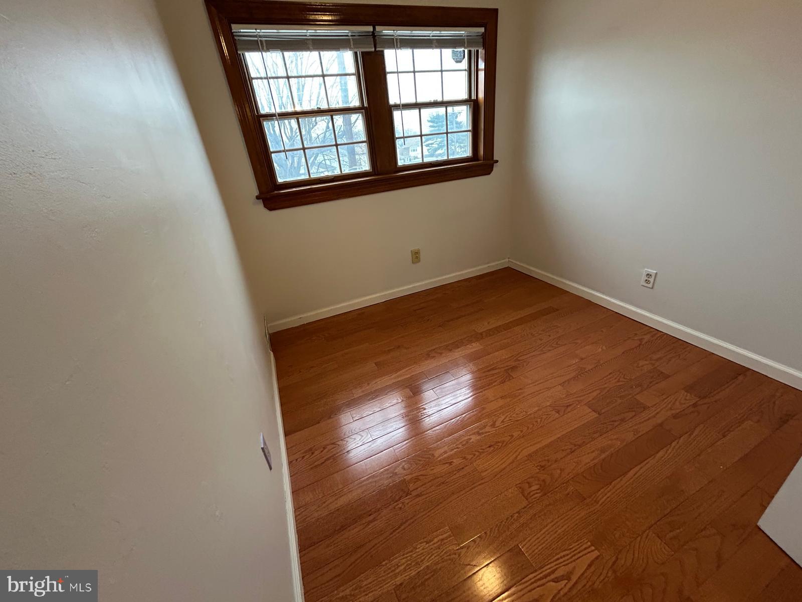 PHILADELPHIA (NORTHEAST) - Residential