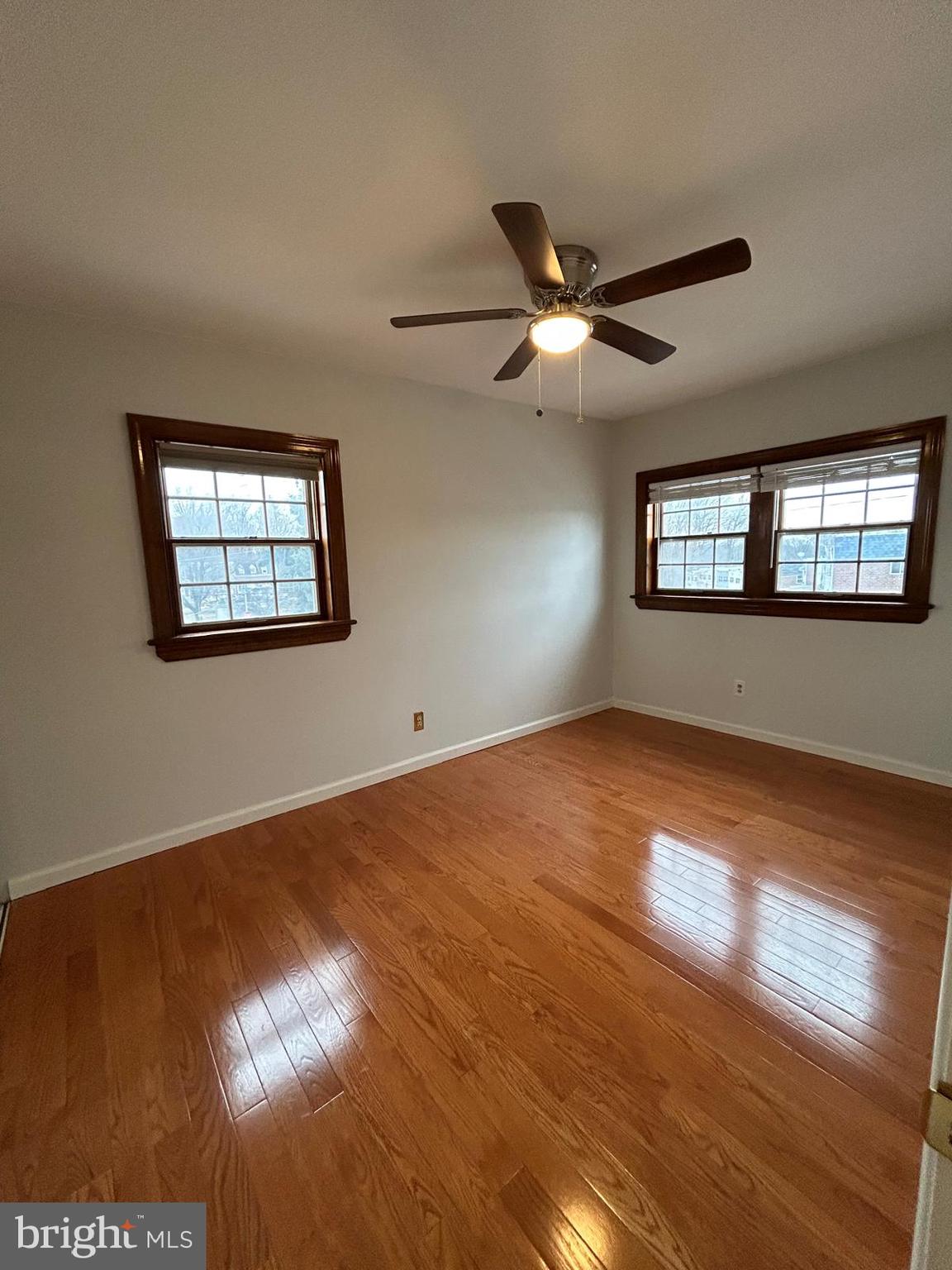 PHILADELPHIA (NORTHEAST) - Residential