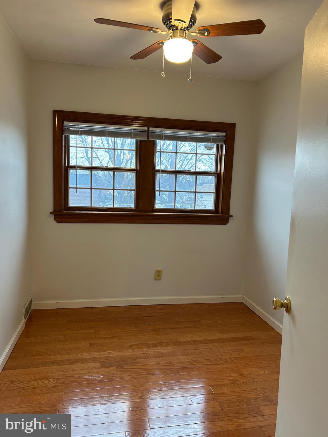 PHILADELPHIA (NORTHEAST) - Residential