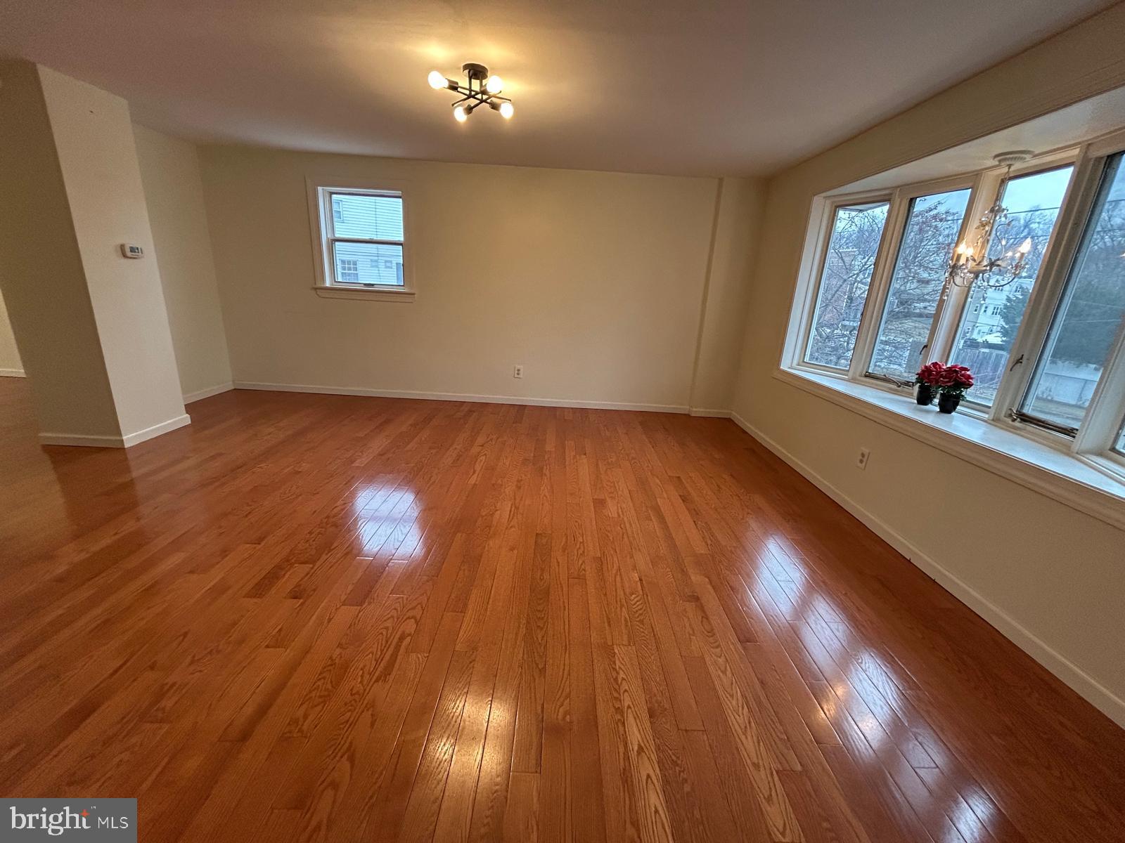 PHILADELPHIA (NORTHEAST) - Residential