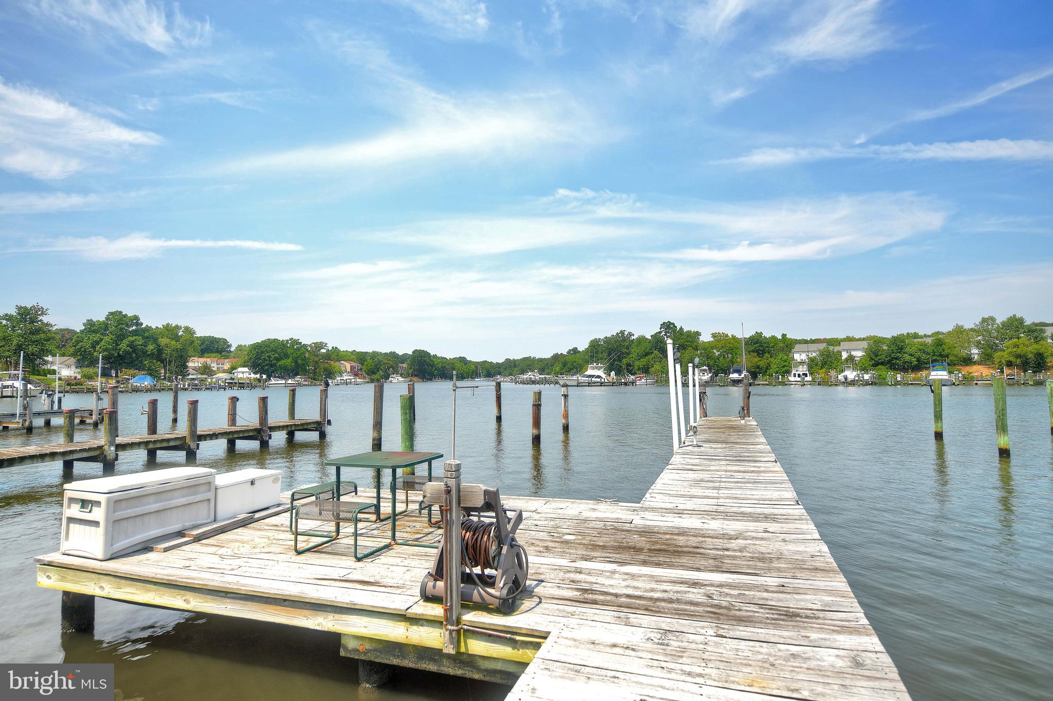 HILLTOP PARK - Residential