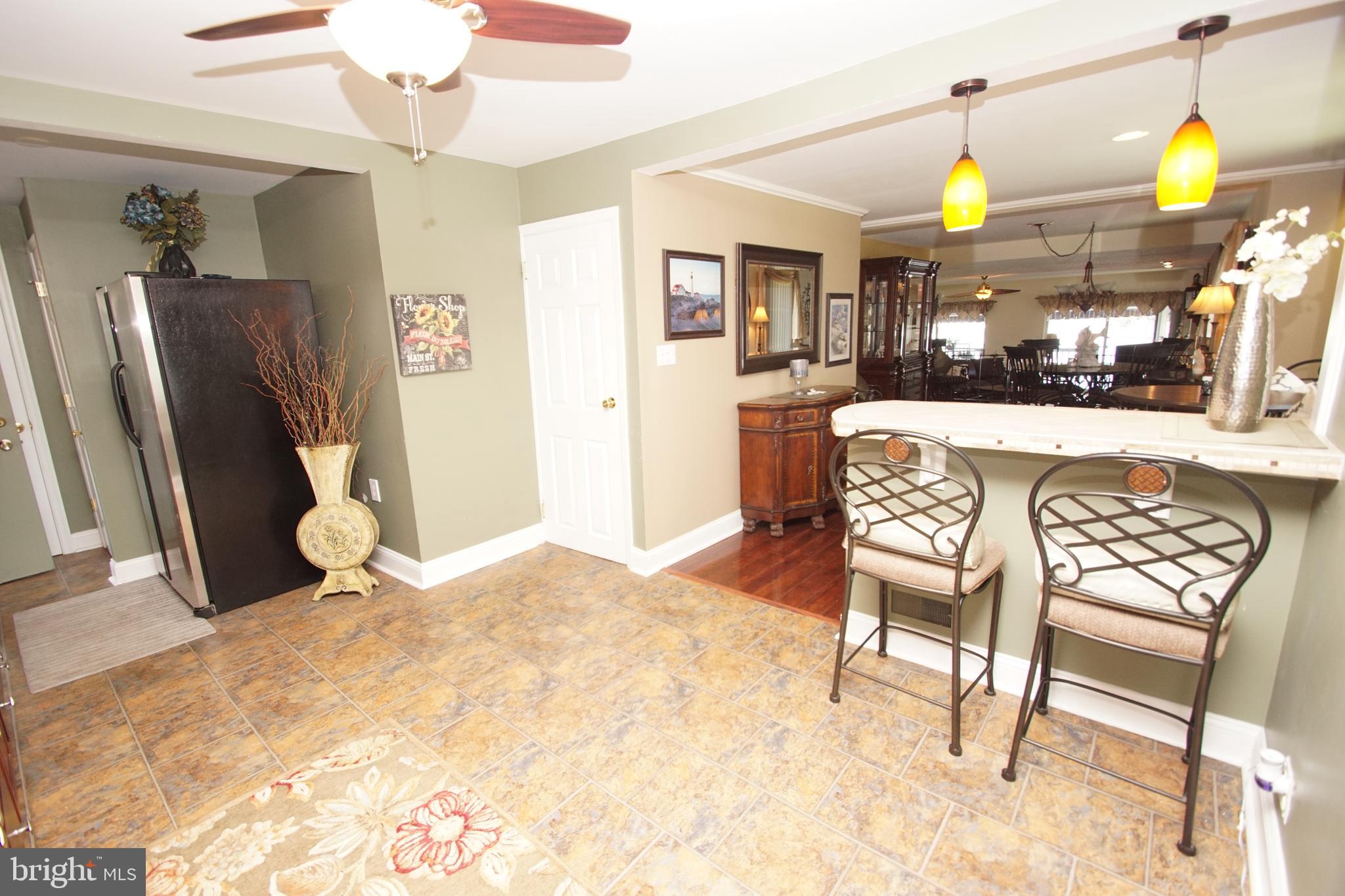 HILLTOP PARK - Residential