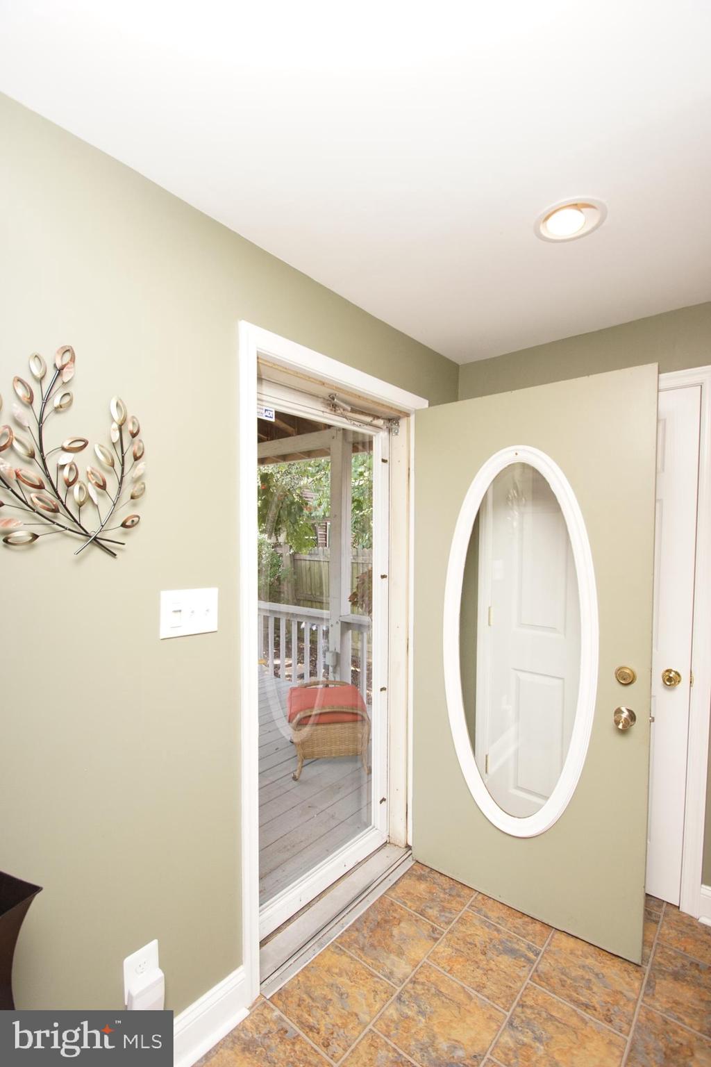 HILLTOP PARK - Residential