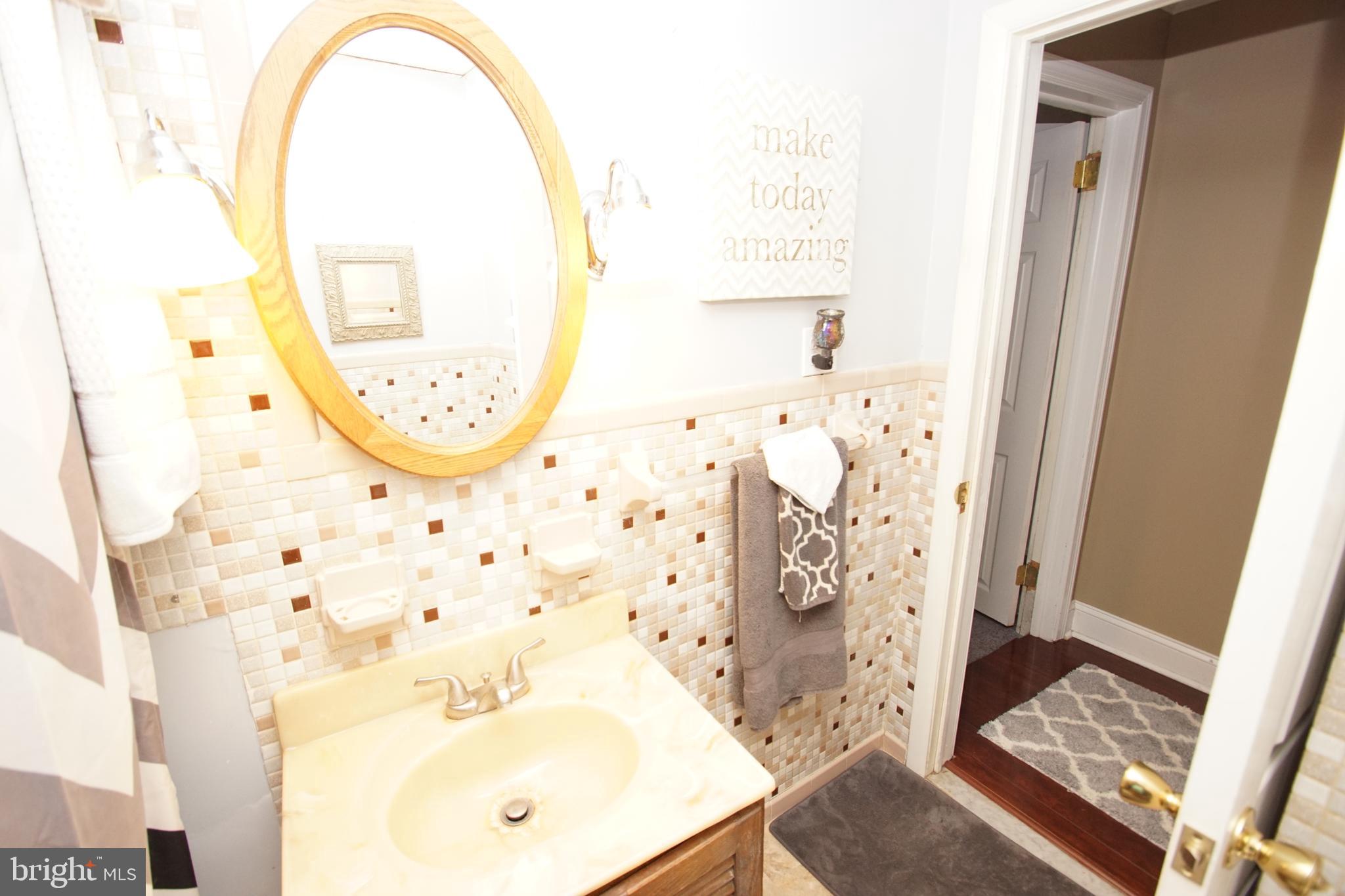 HILLTOP PARK - Residential