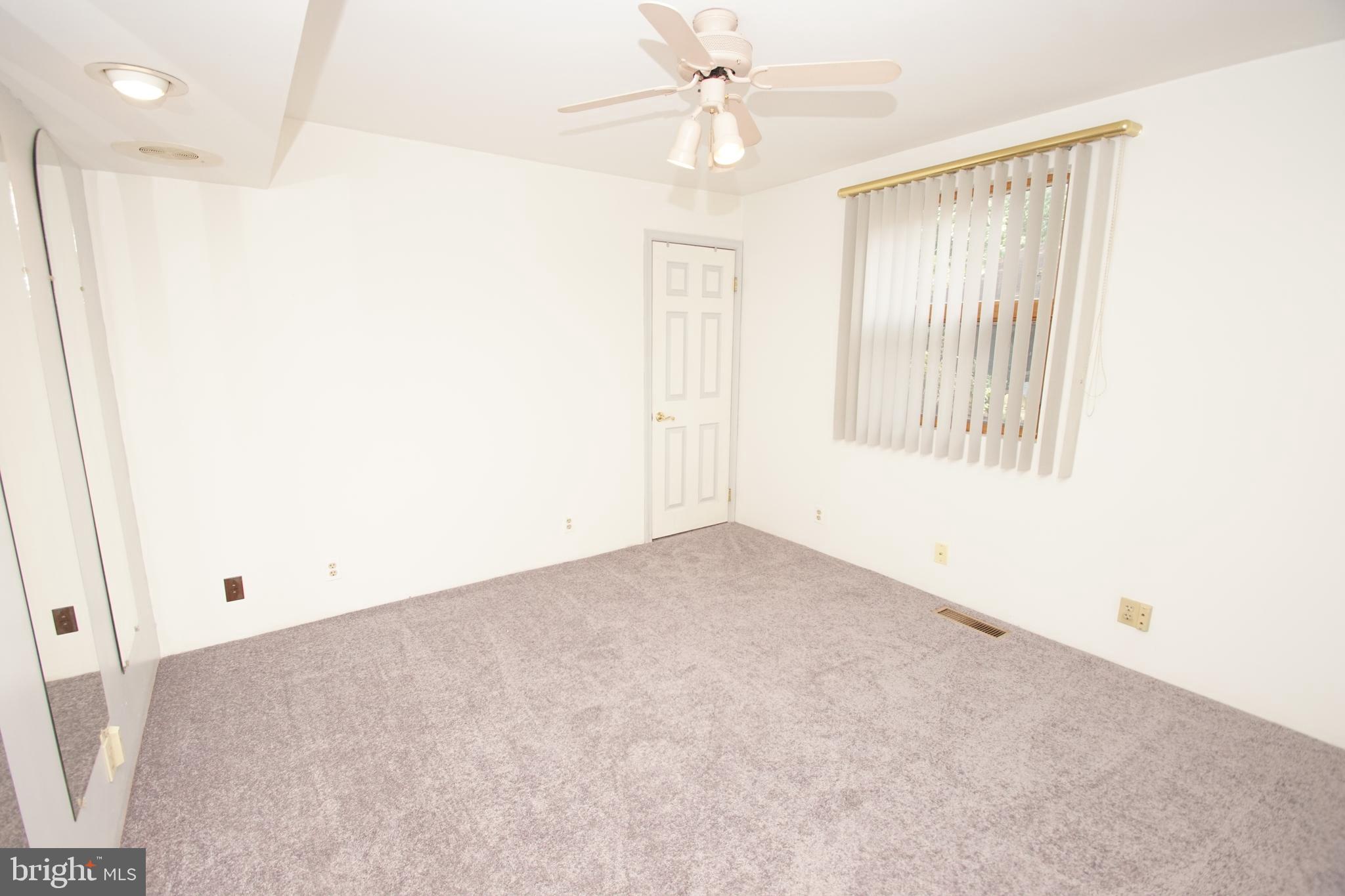 HILLTOP PARK - Residential