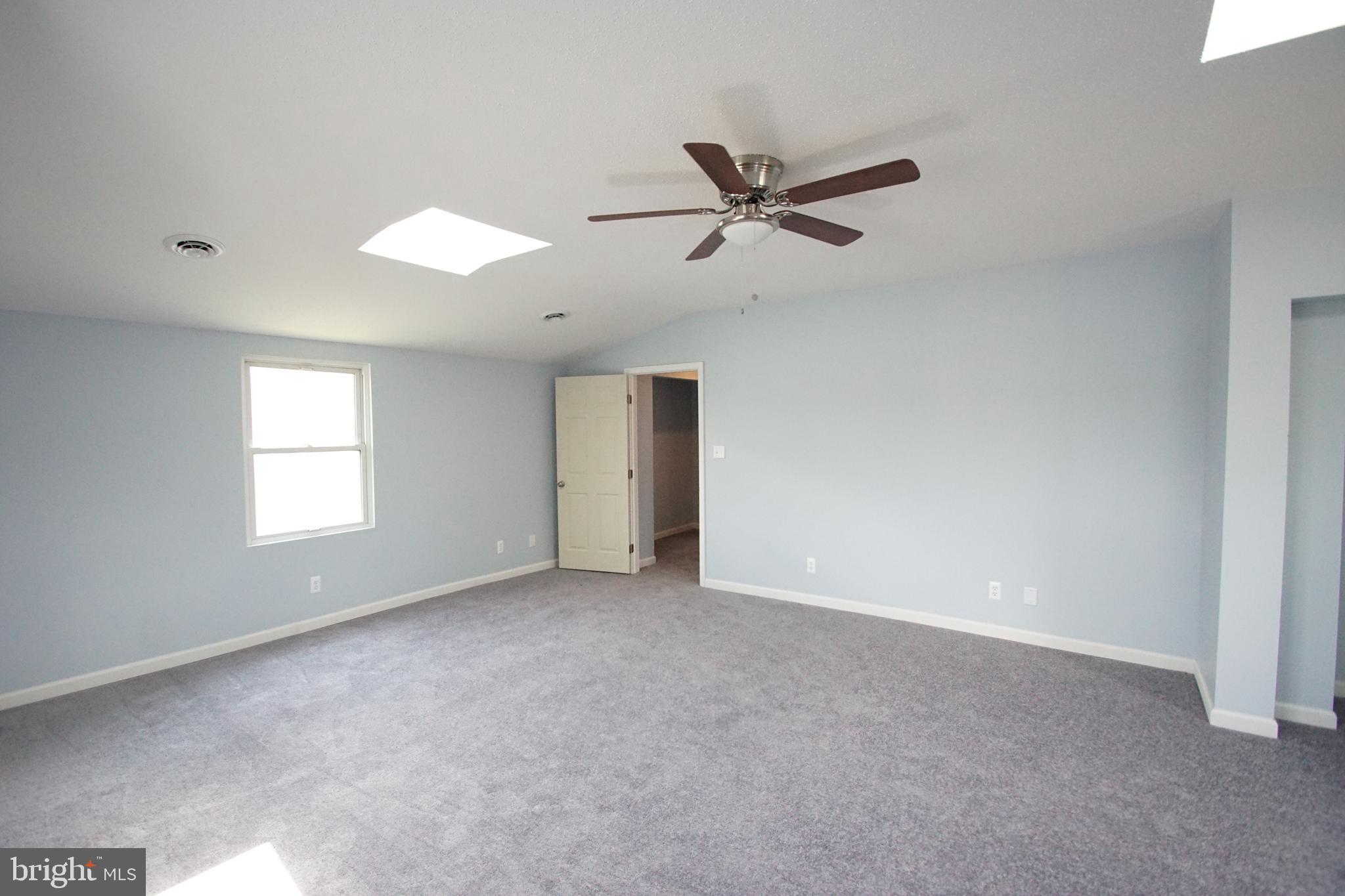 HILLTOP PARK - Residential