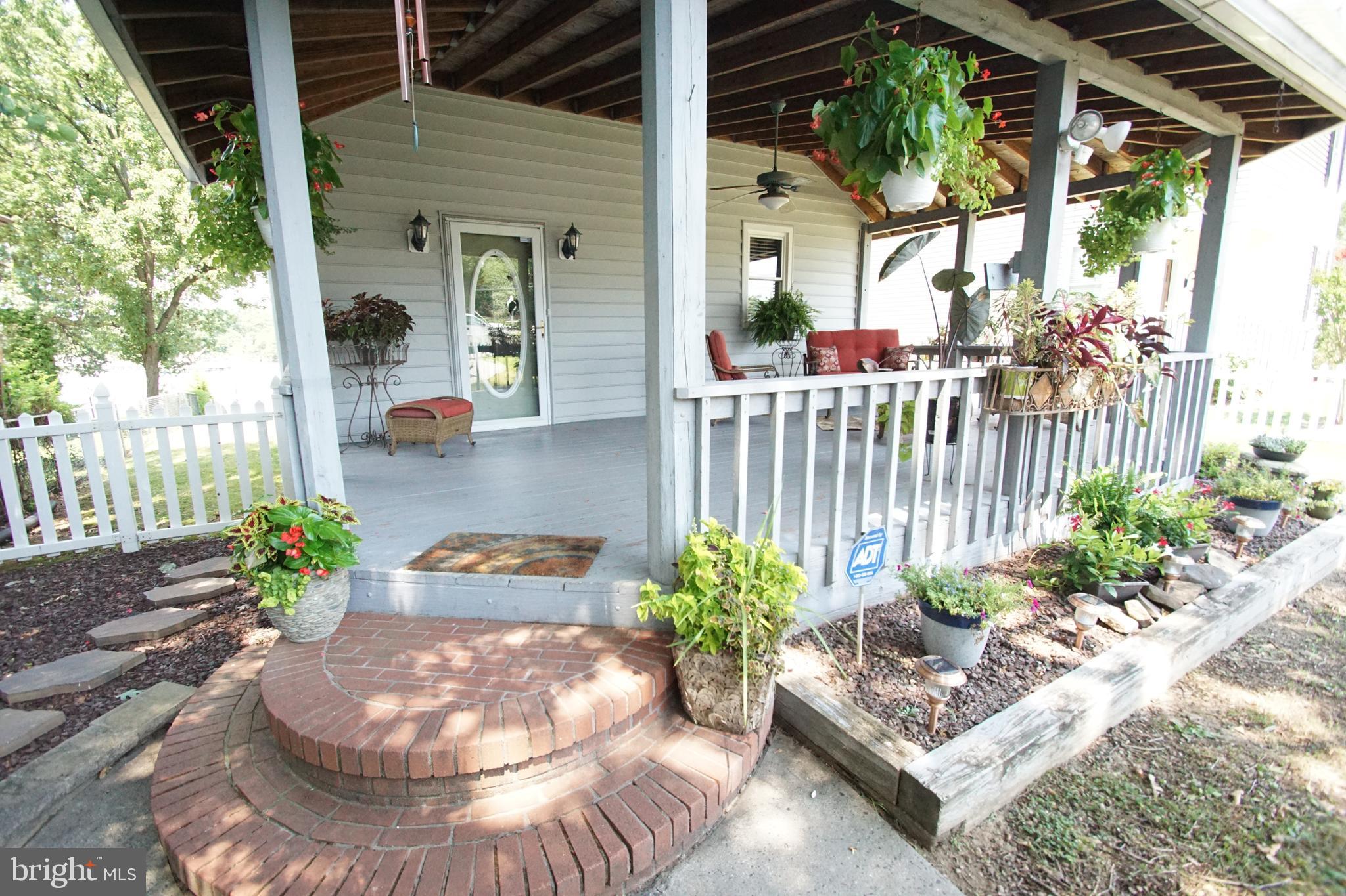 HILLTOP PARK - Residential