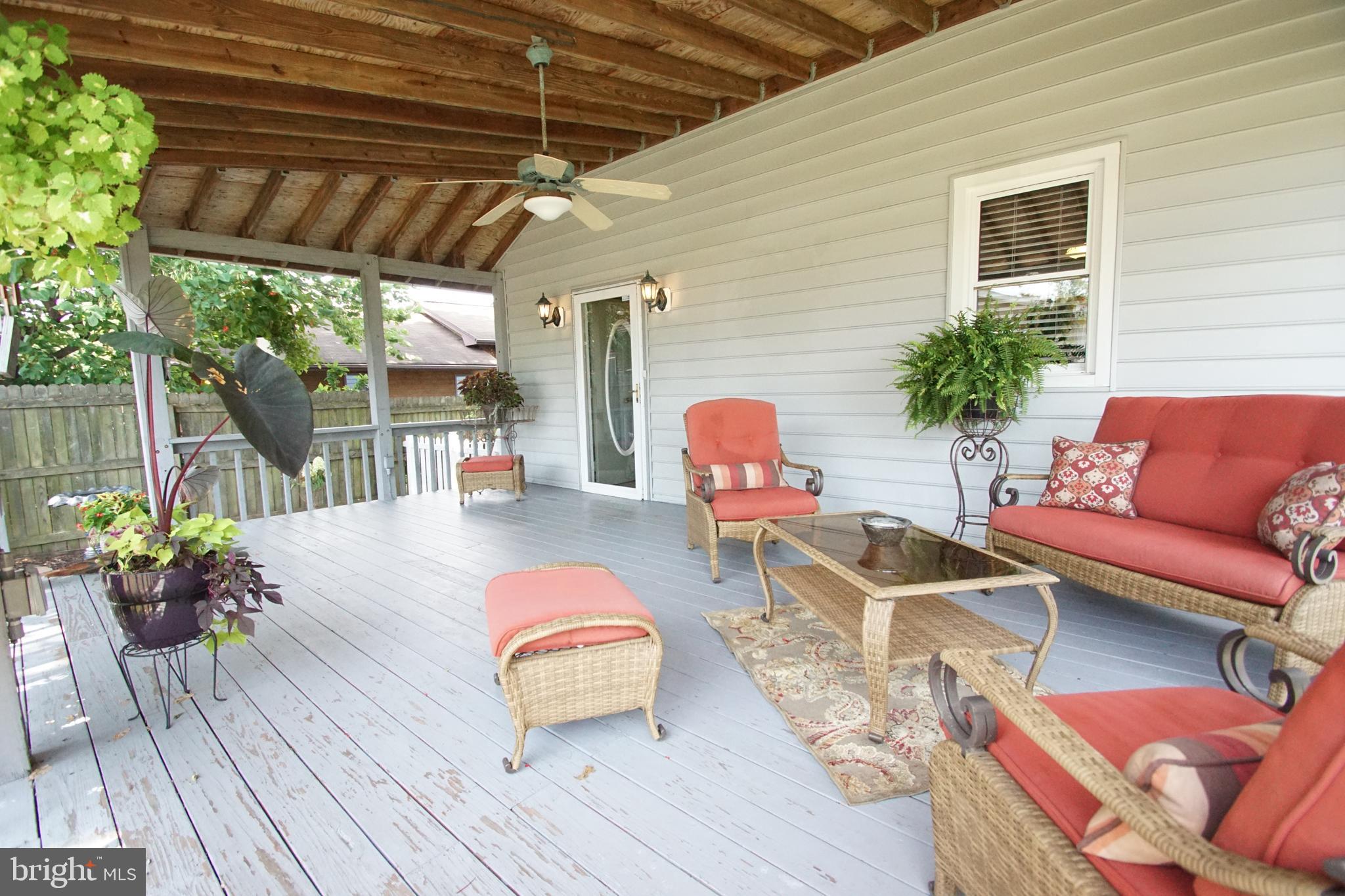 HILLTOP PARK - Residential