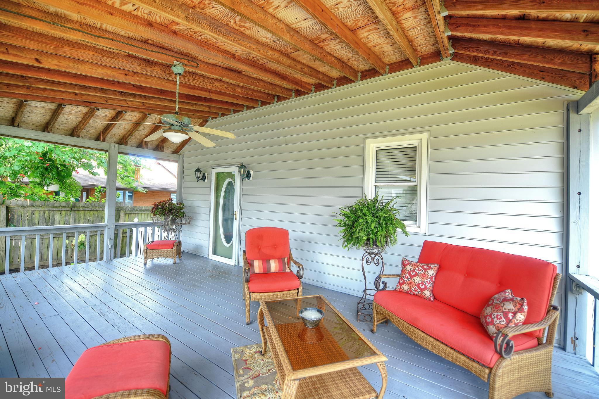 HILLTOP PARK - Residential