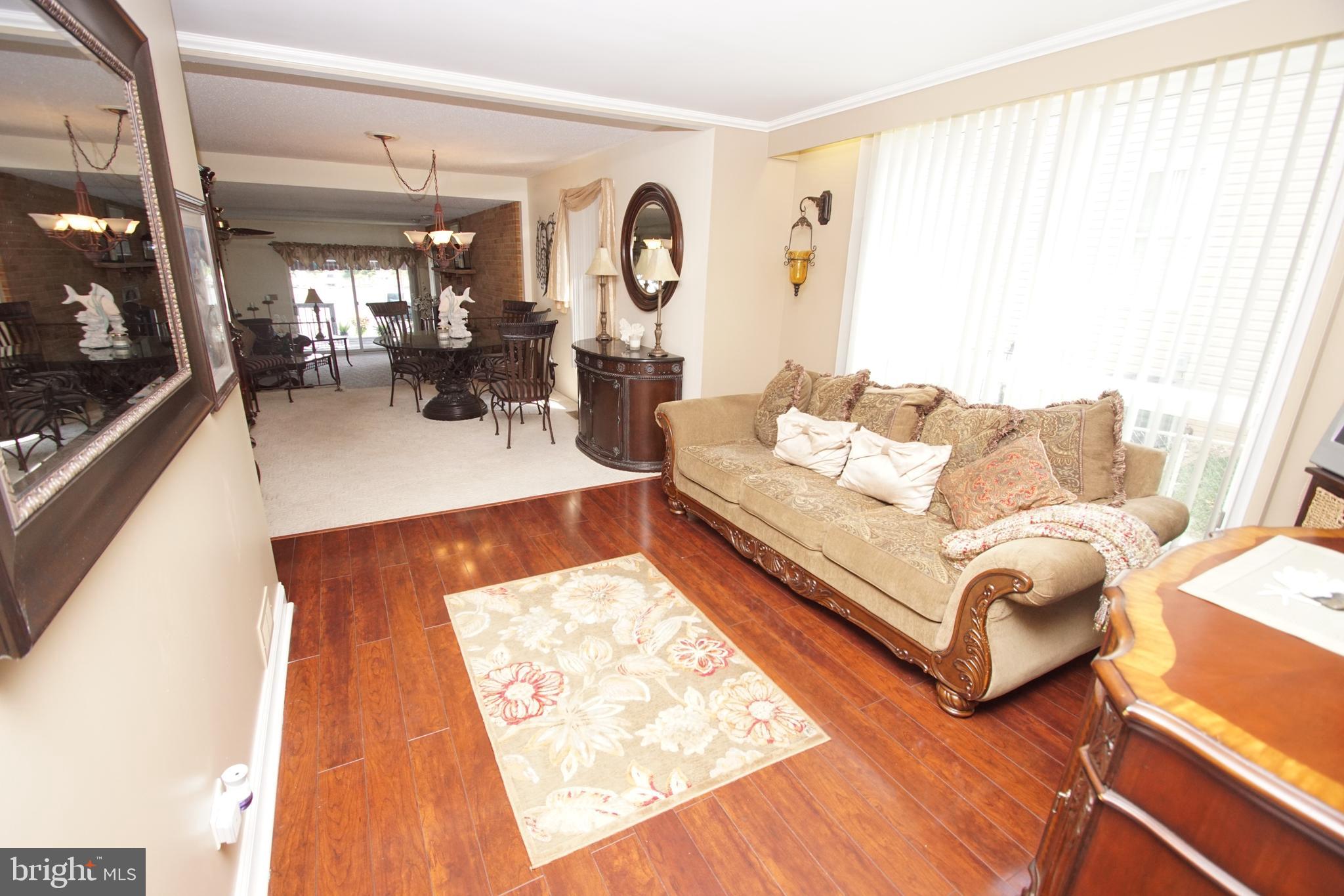 HILLTOP PARK - Residential