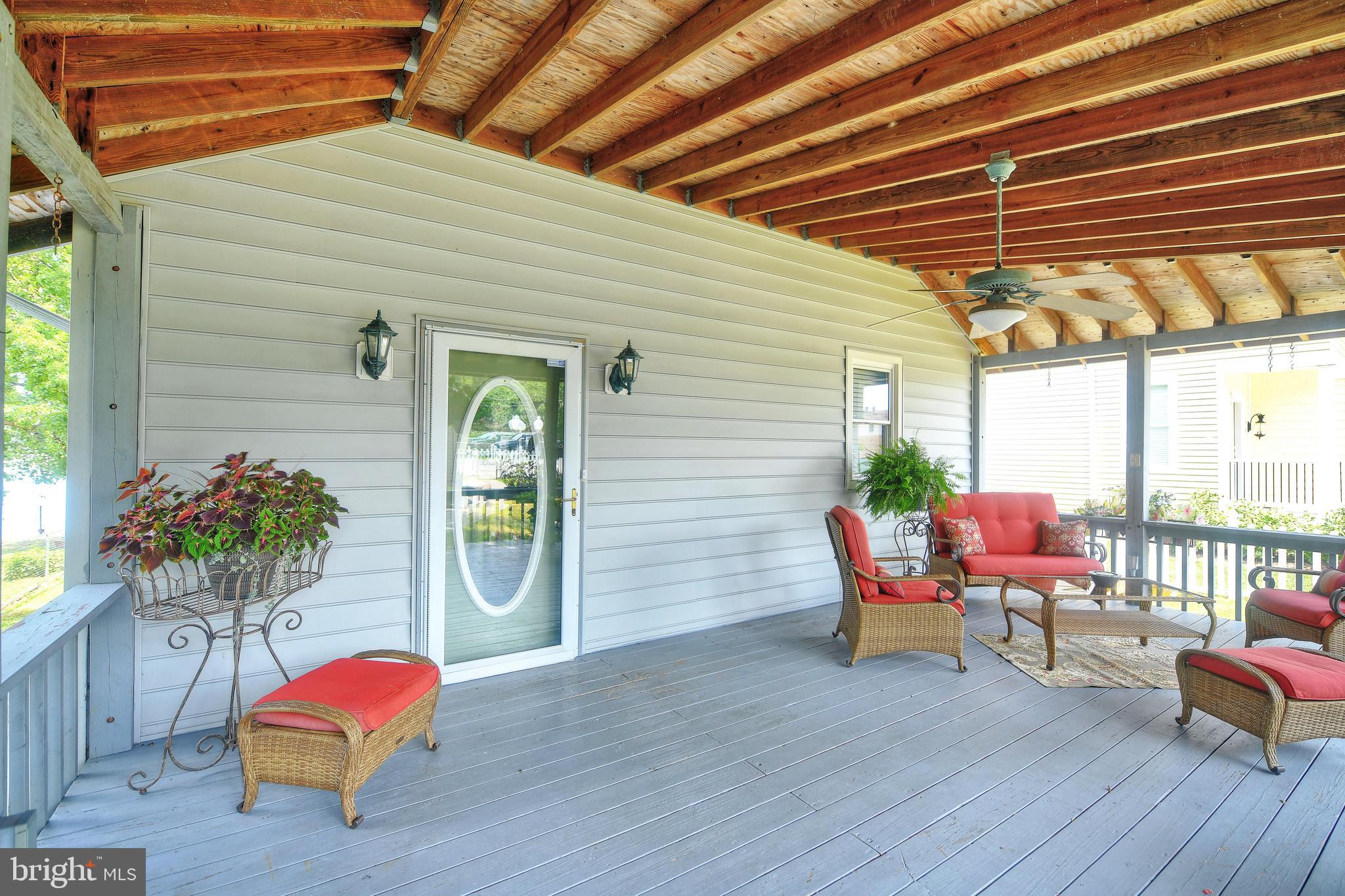 HILLTOP PARK - Residential