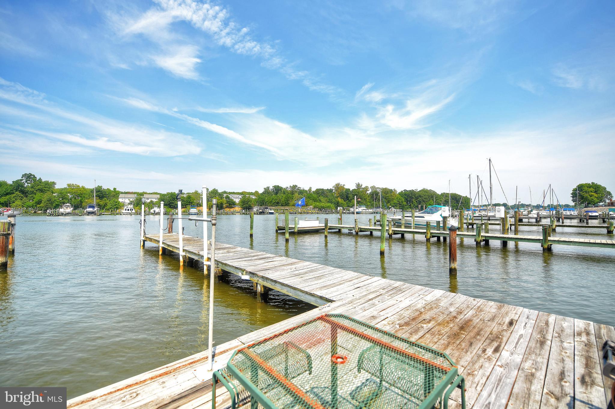 HILLTOP PARK - Residential