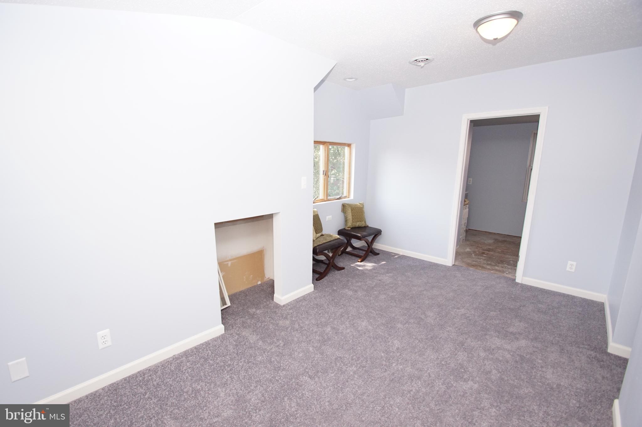 HILLTOP PARK - Residential