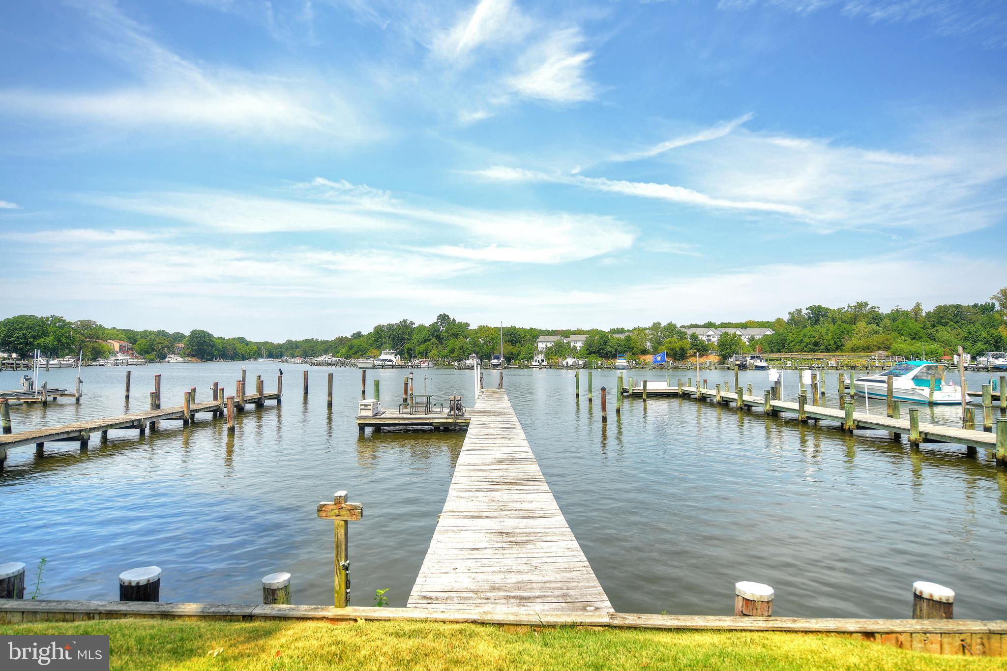 HILLTOP PARK - Residential