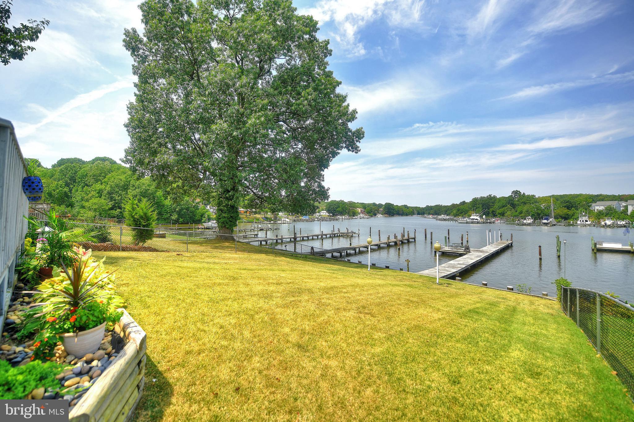 HILLTOP PARK - Residential