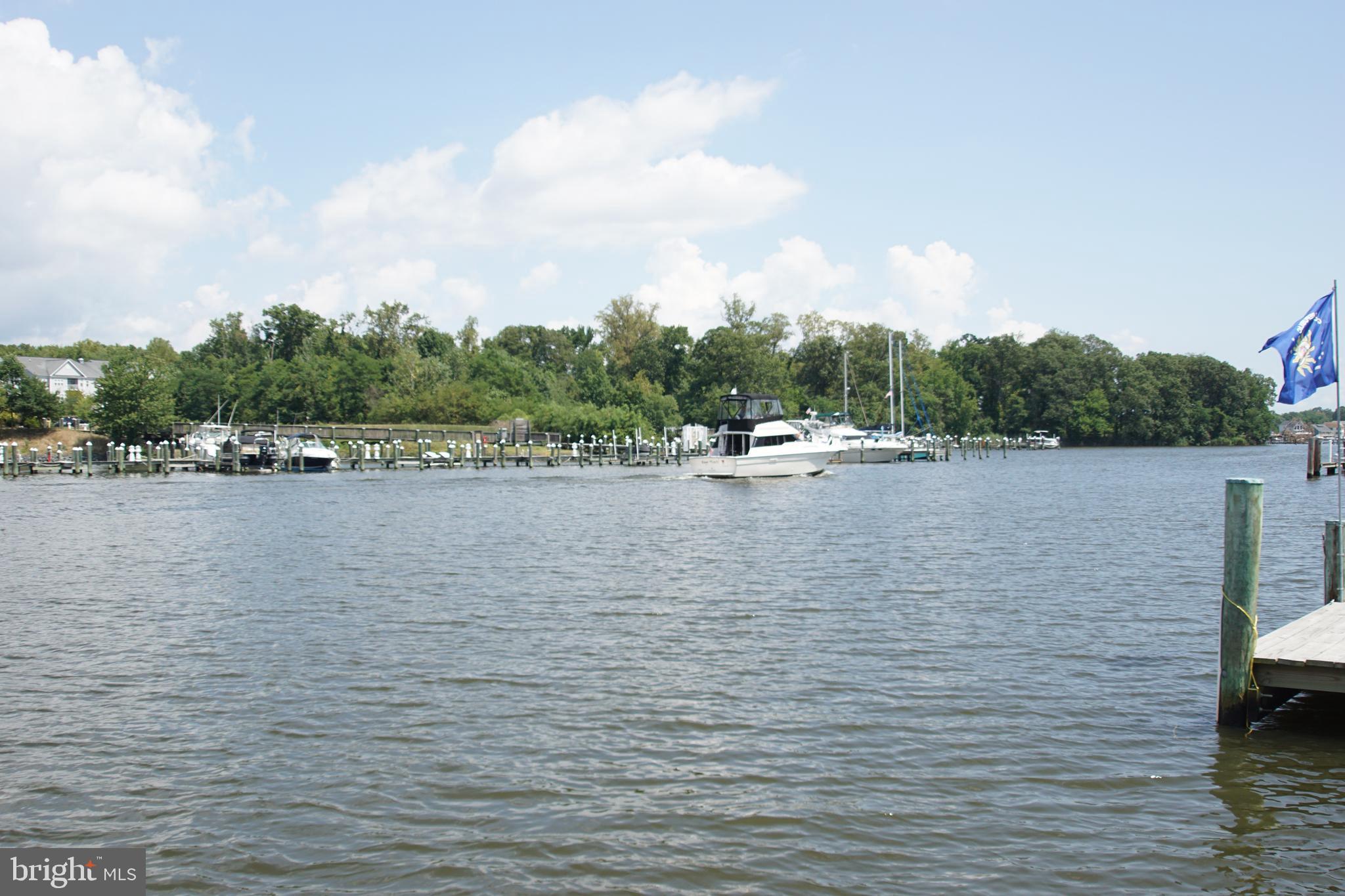 HILLTOP PARK - Residential