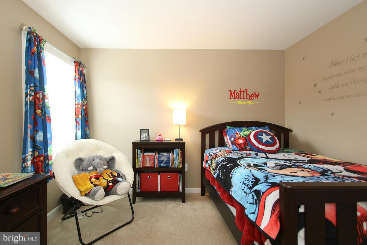 HUNTER RIDGE ESTATES - Residential