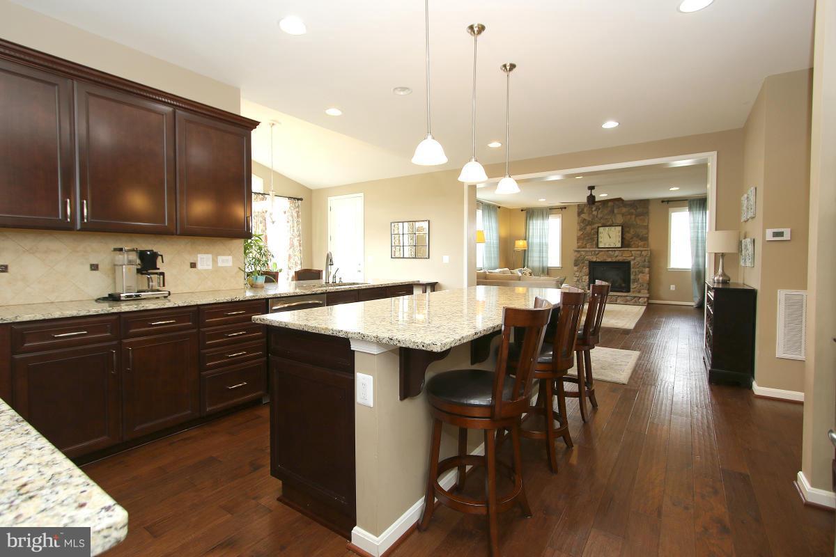 HUNTER RIDGE ESTATES - Residential