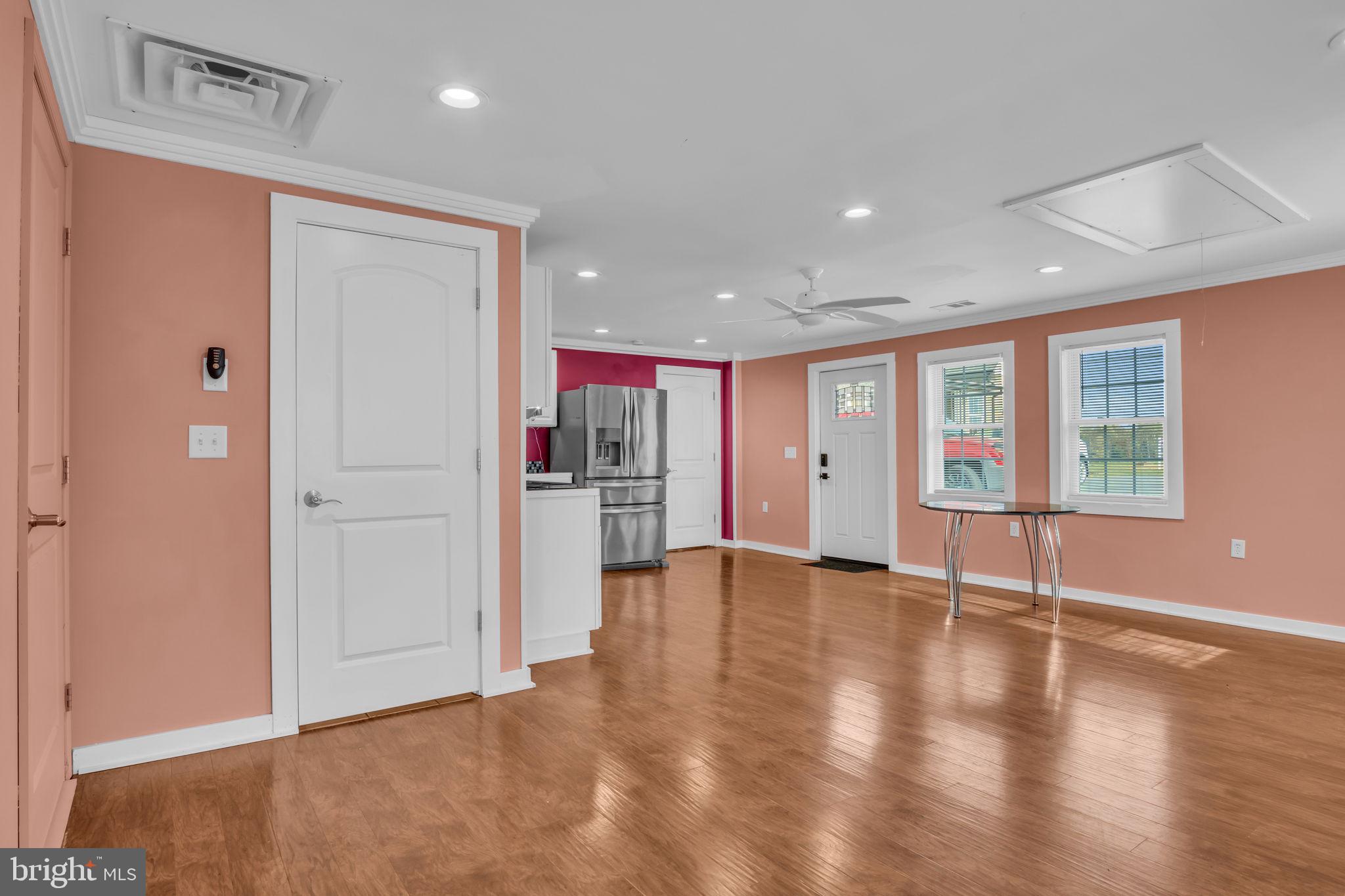 NONE, RURAL - Residential