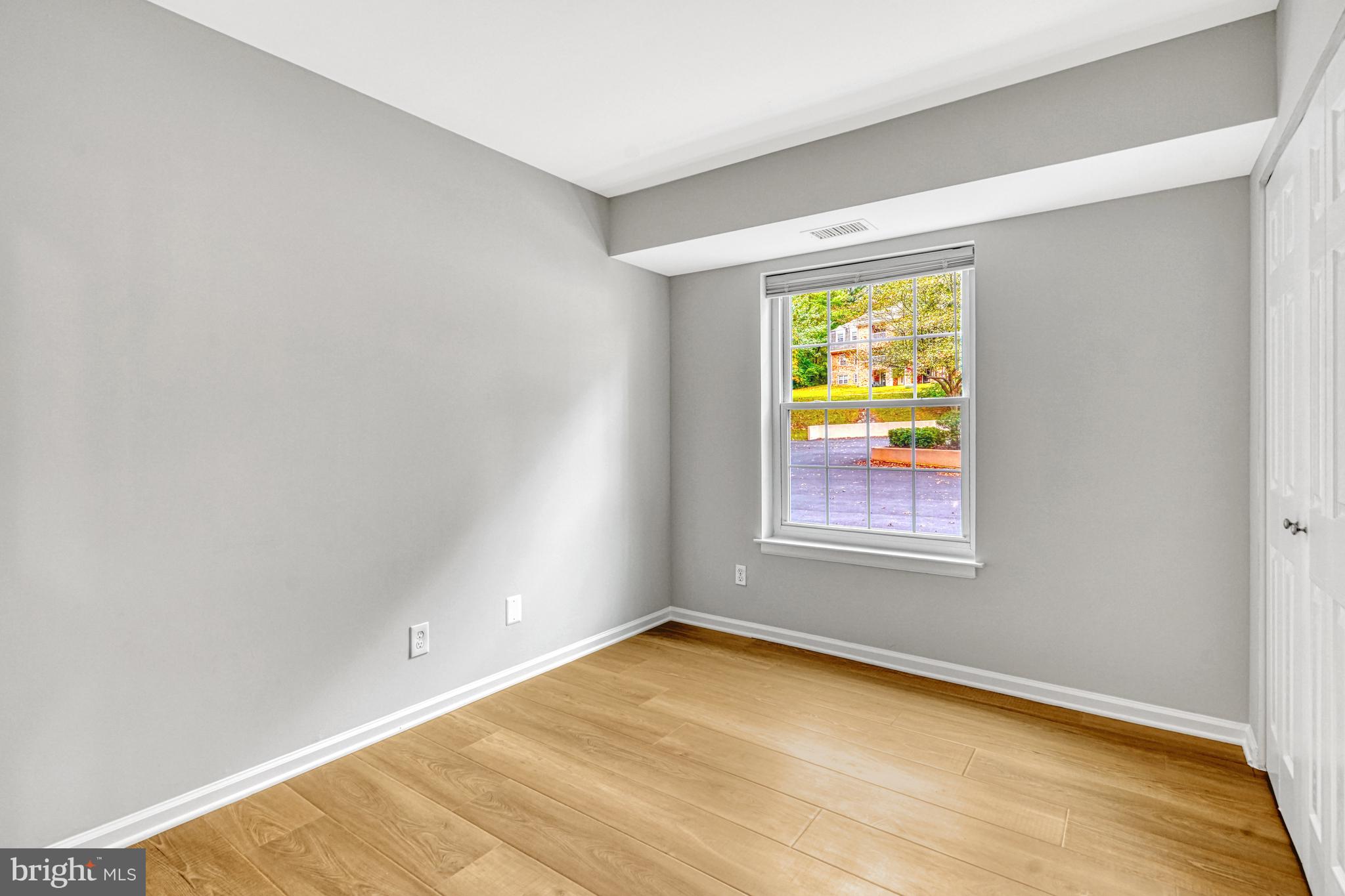 BURKE COVE - Residential