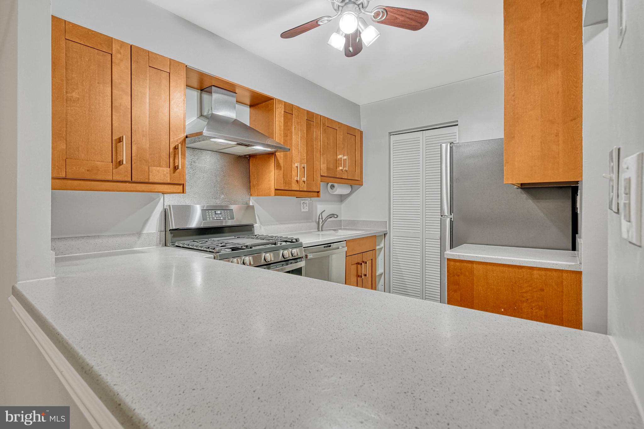 BURKE COVE - Residential