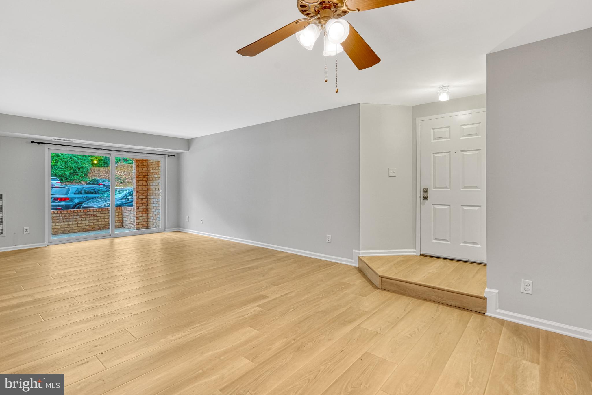 BURKE COVE - Residential