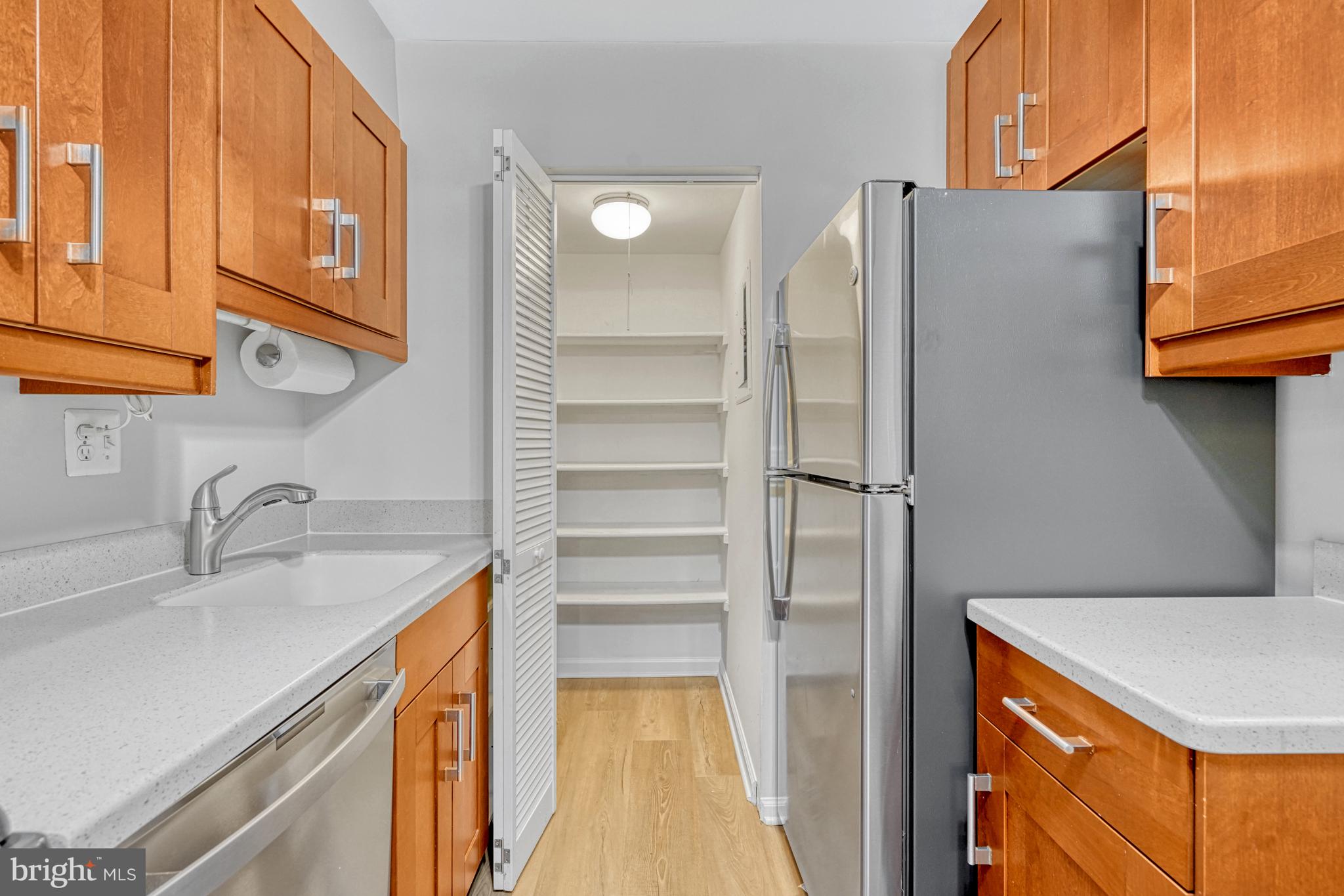 BURKE COVE - Residential