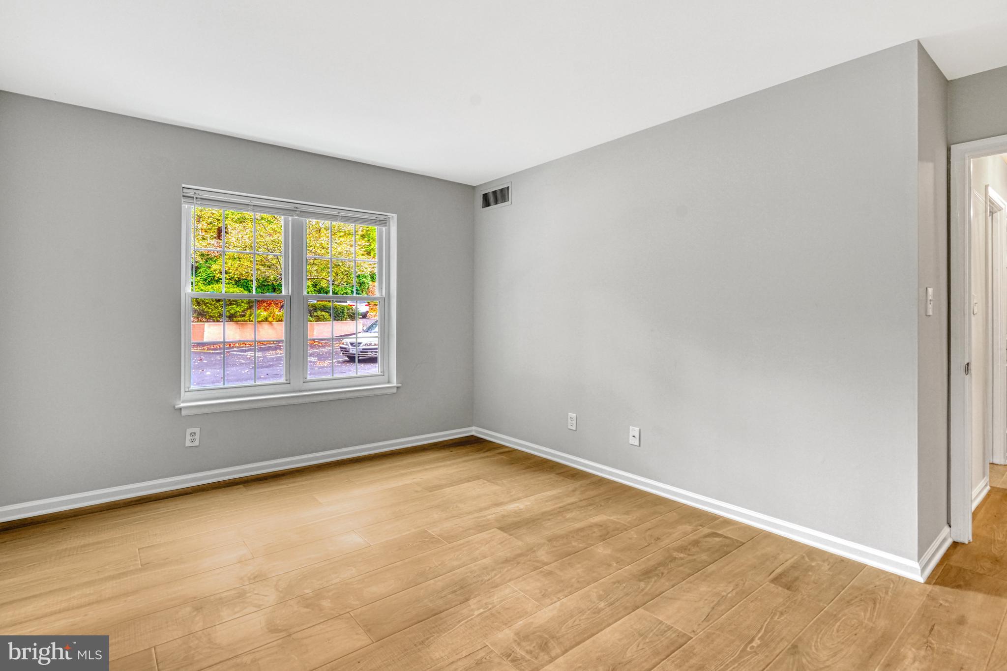 BURKE COVE - Residential