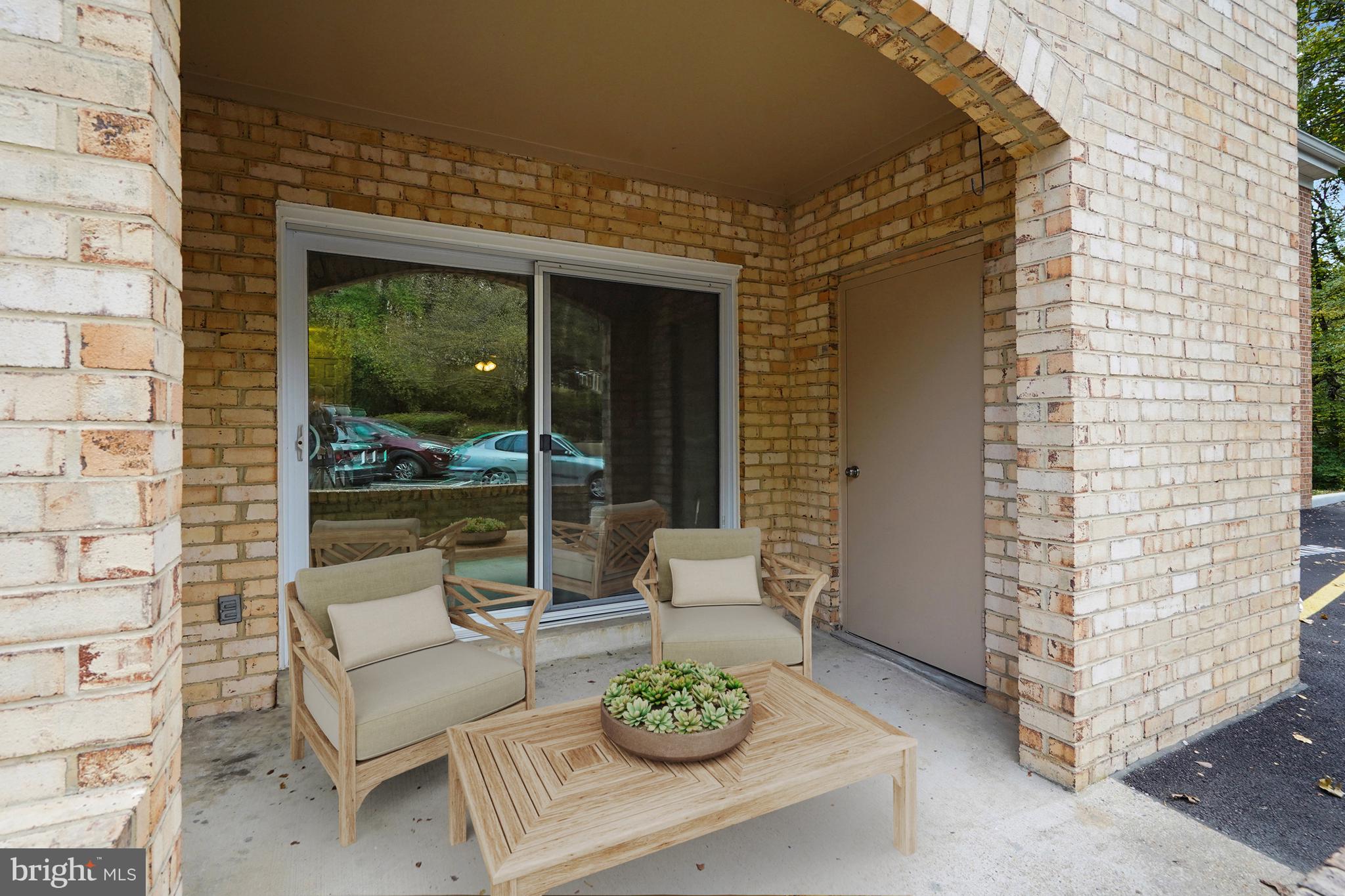 BURKE COVE - Residential