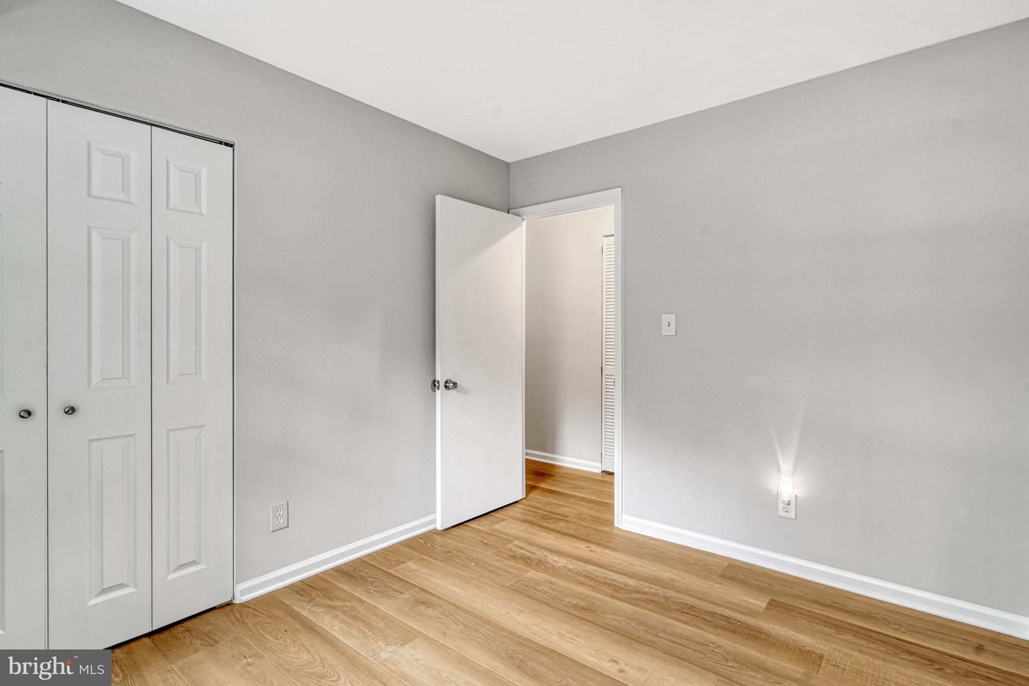 BURKE COVE - Residential