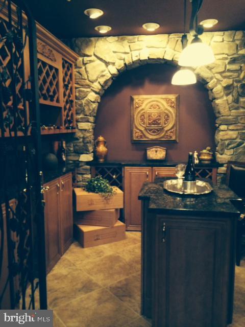832 CIDER MILL LANE