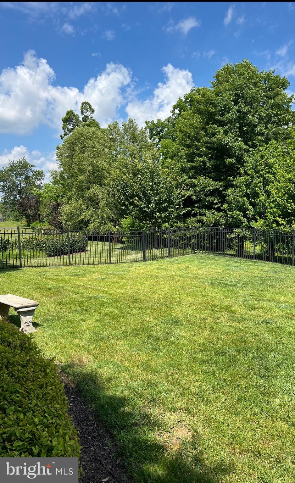 832 CIDER MILL LANE