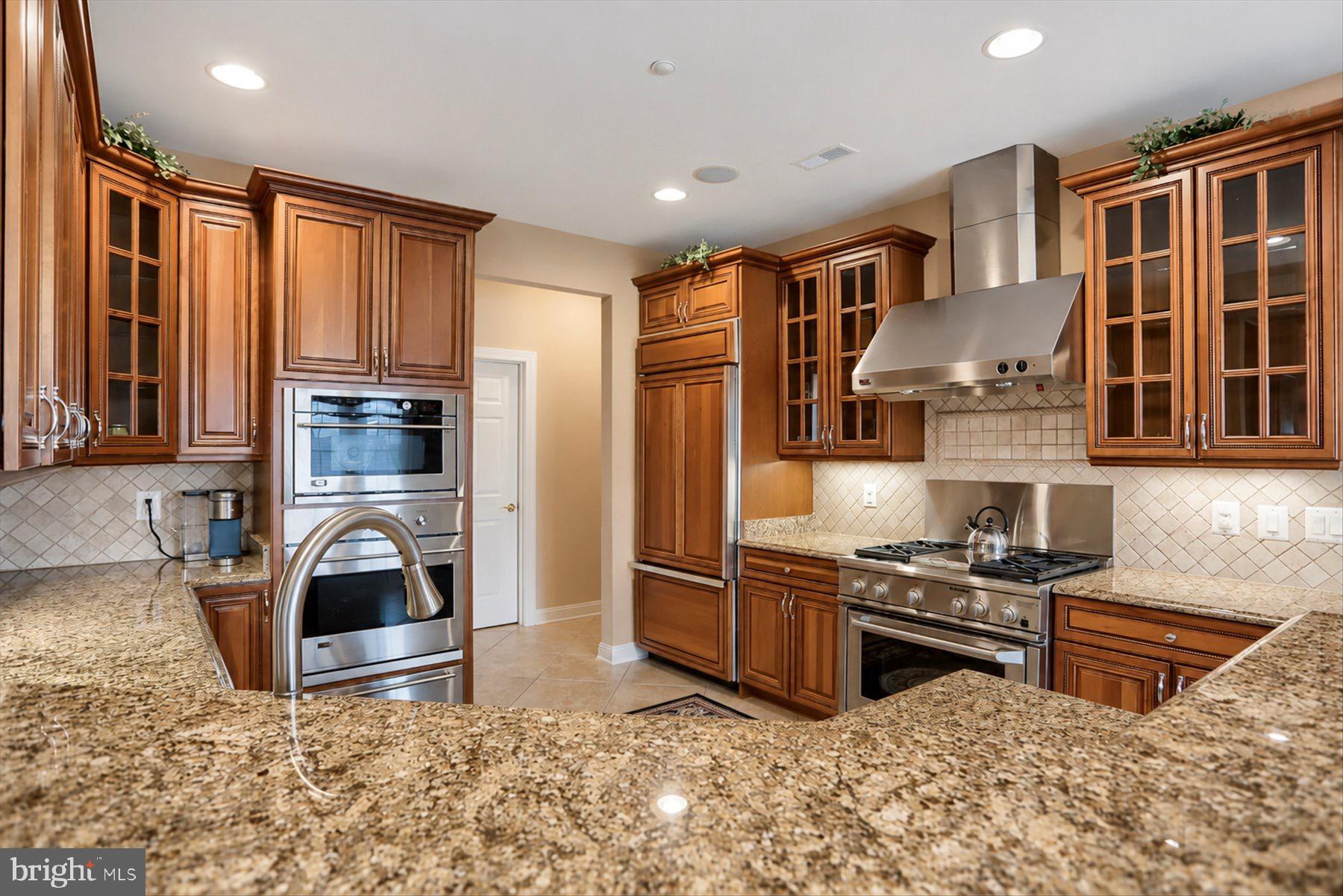 832 CIDER MILL LANE