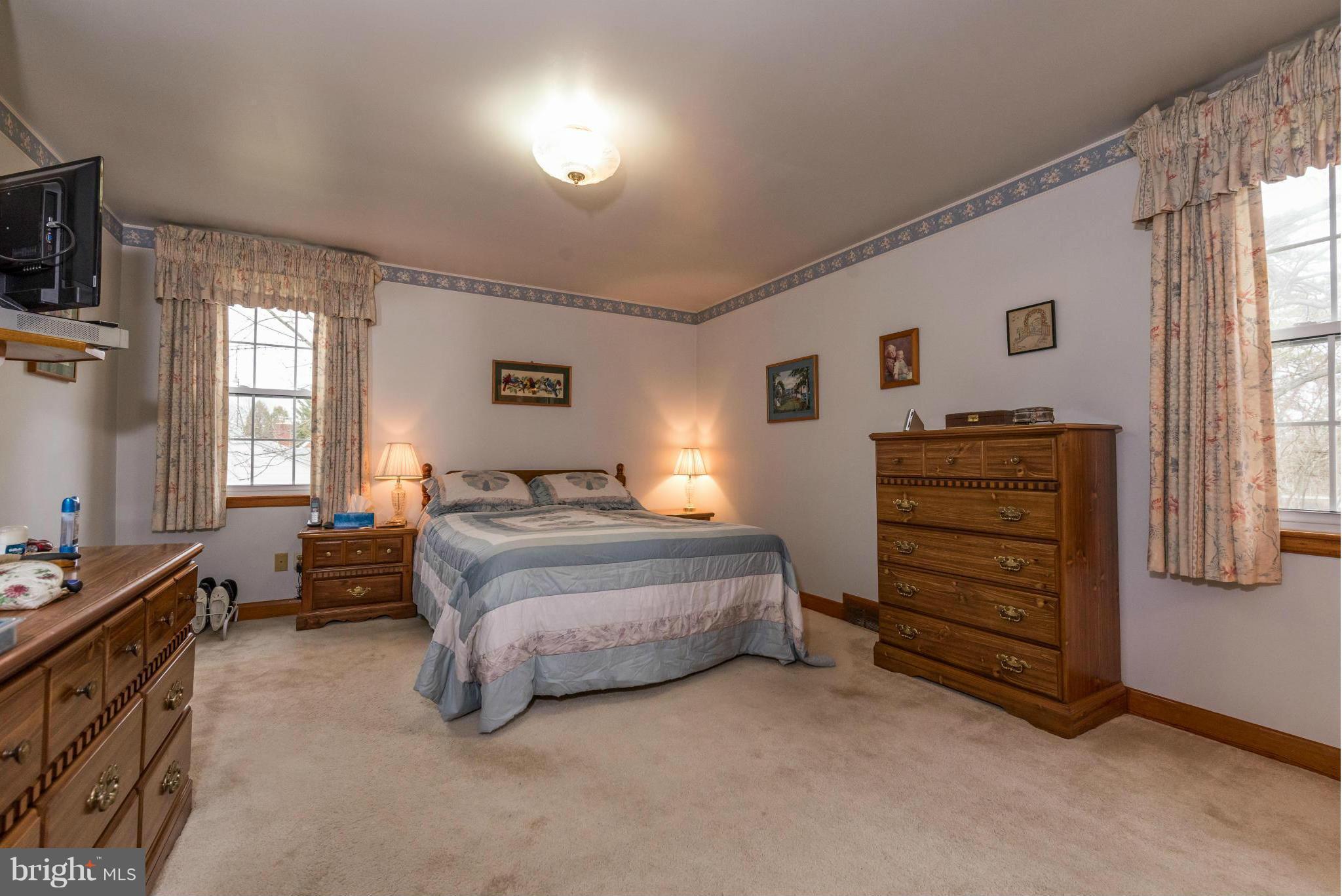 PINE RIDGE - Residential