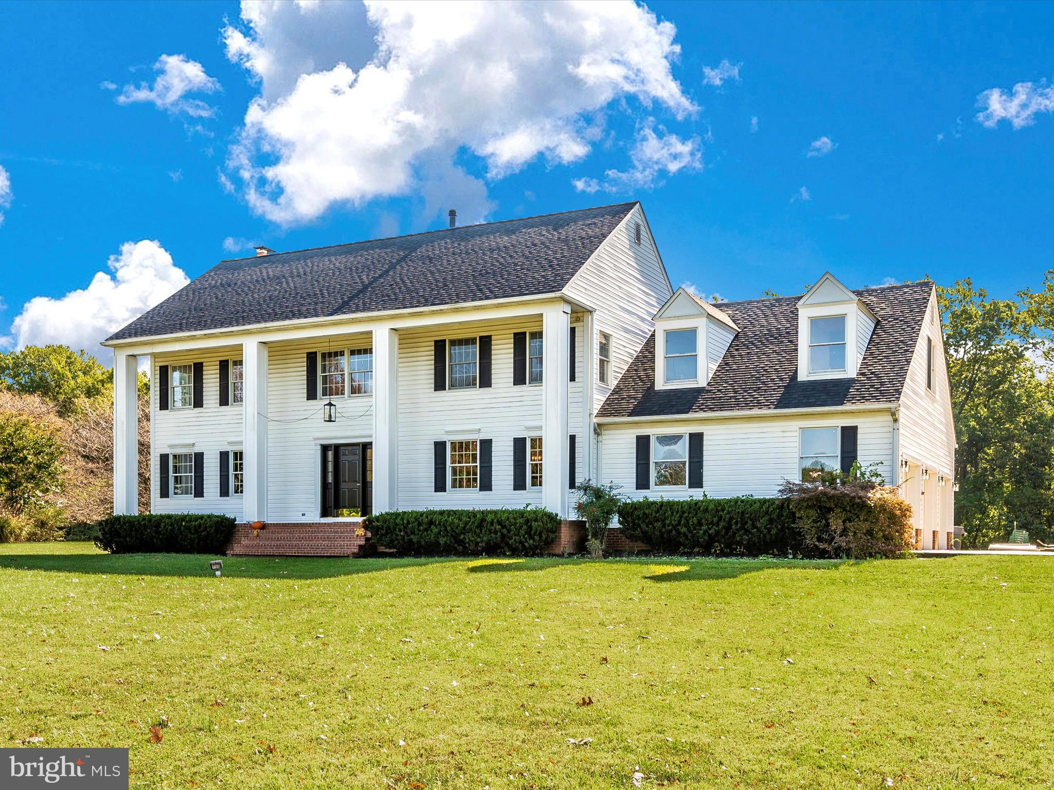 WOODFIELD ESTATES - Residential