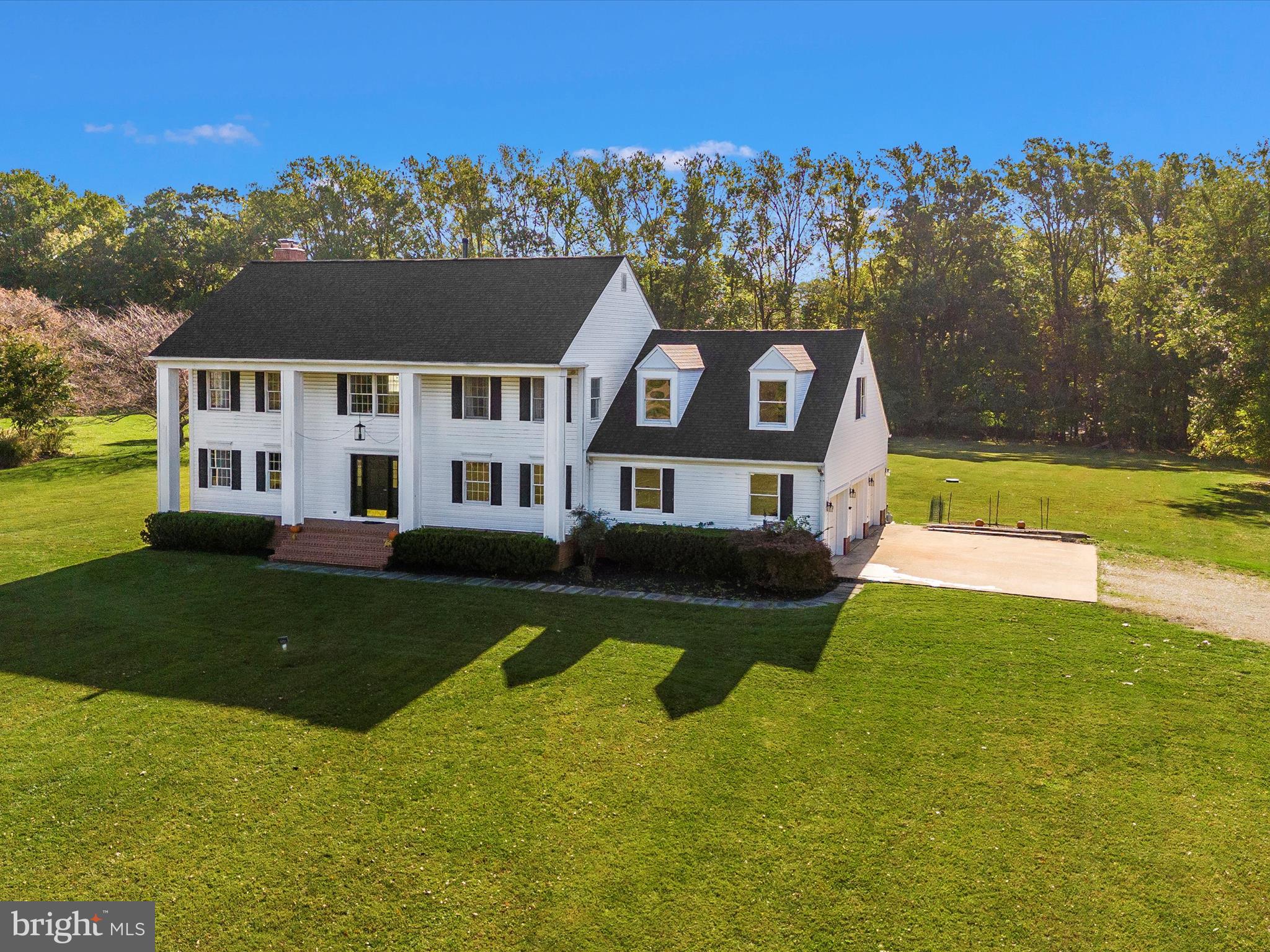 WOODFIELD ESTATES - Residential