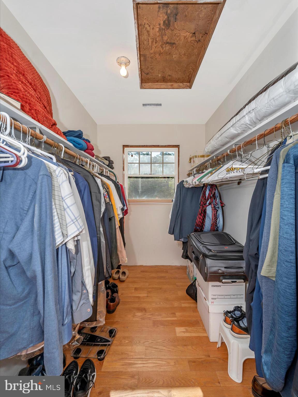 WOODFIELD ESTATES - Residential